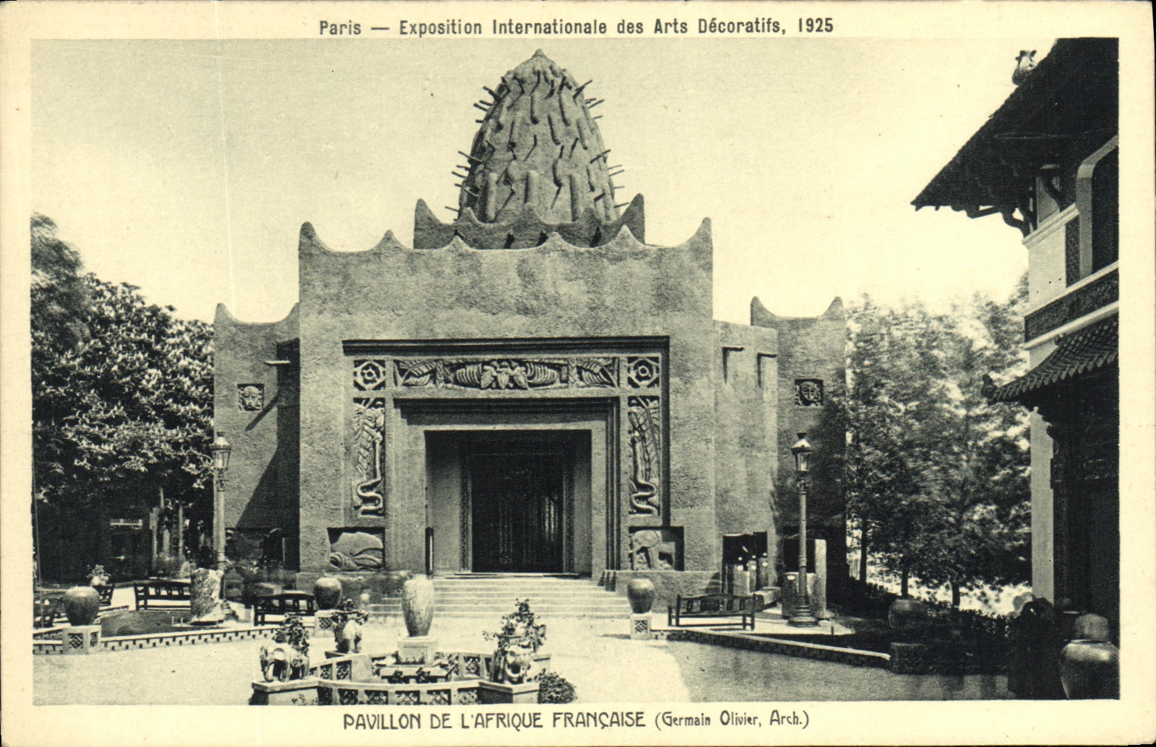 Exposición internacional de París de la POSTAL de la VENDIMIA de la casa decorativa de los artes de África francesa