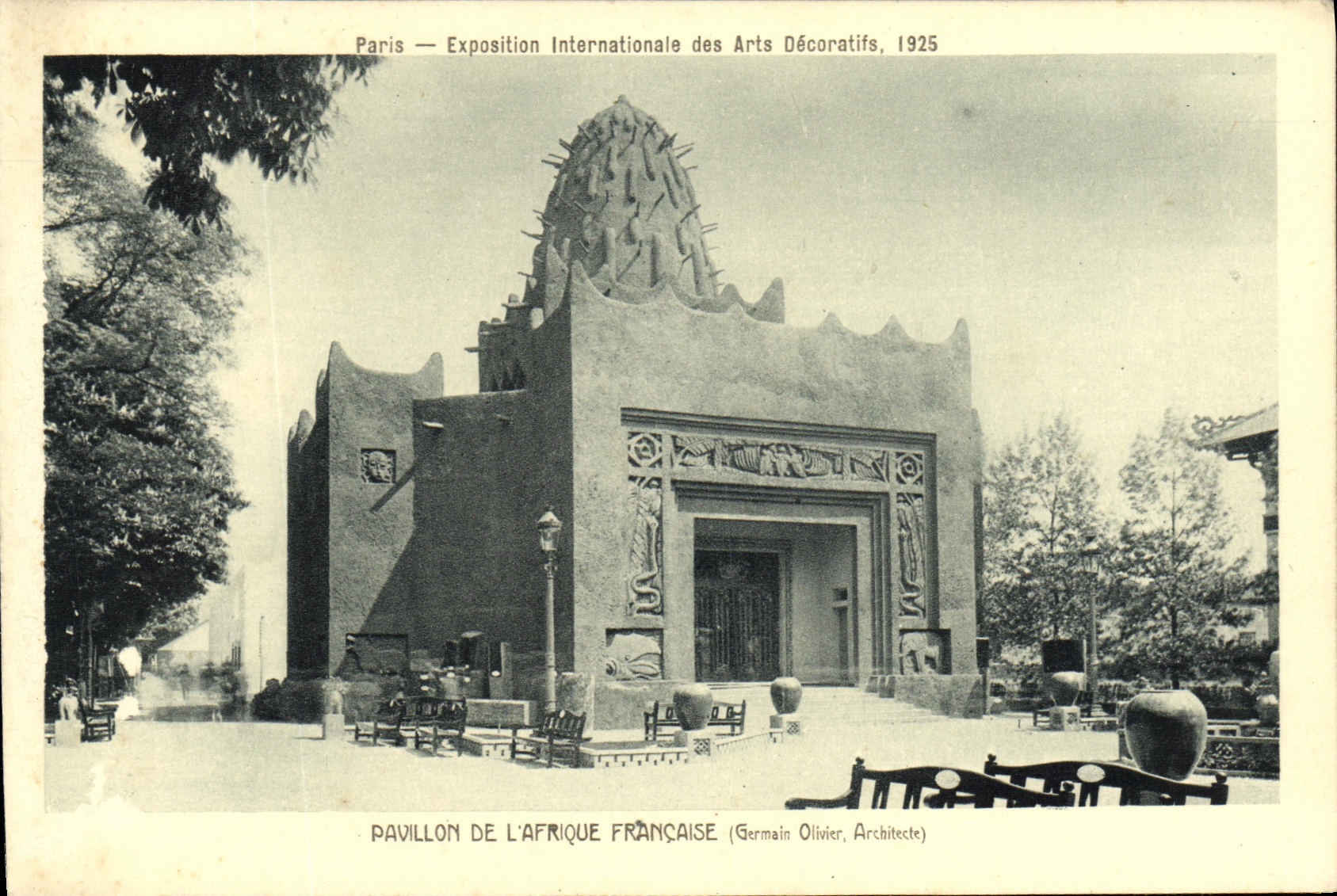 CPA Paris Exposition Internationale Des Arts Decoratifs pavillon de l'afrique francaise