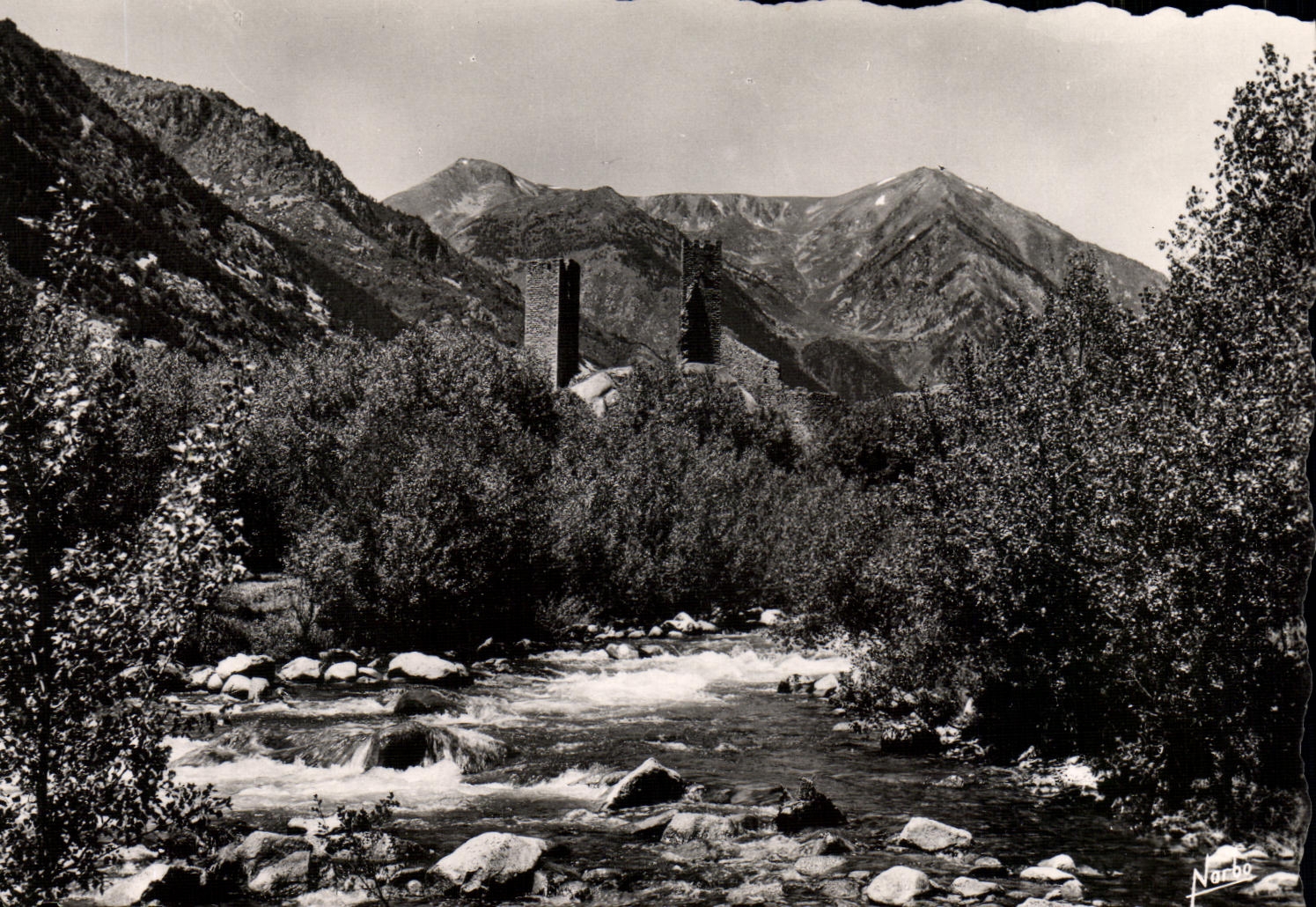 VINTAGE POSTCARD Latour of carol turns of carol and Rio carol
