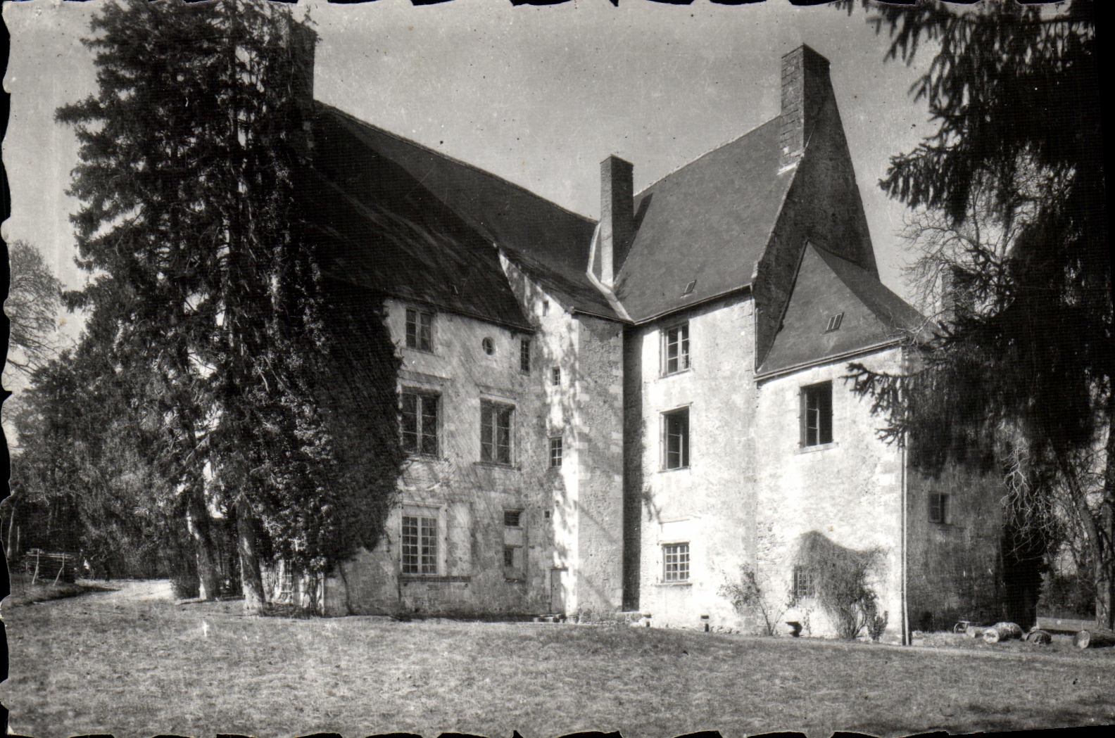 MODERN CARD Knows Castle Of Knows Residence of Balzac