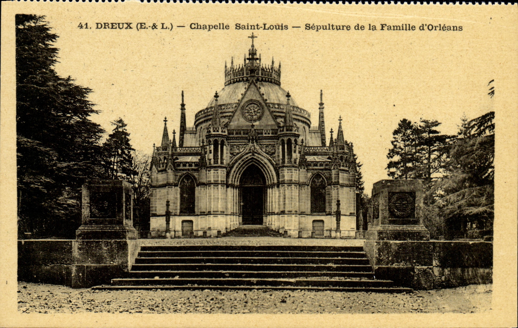 CPA Dreux Chapelle Saint Louis