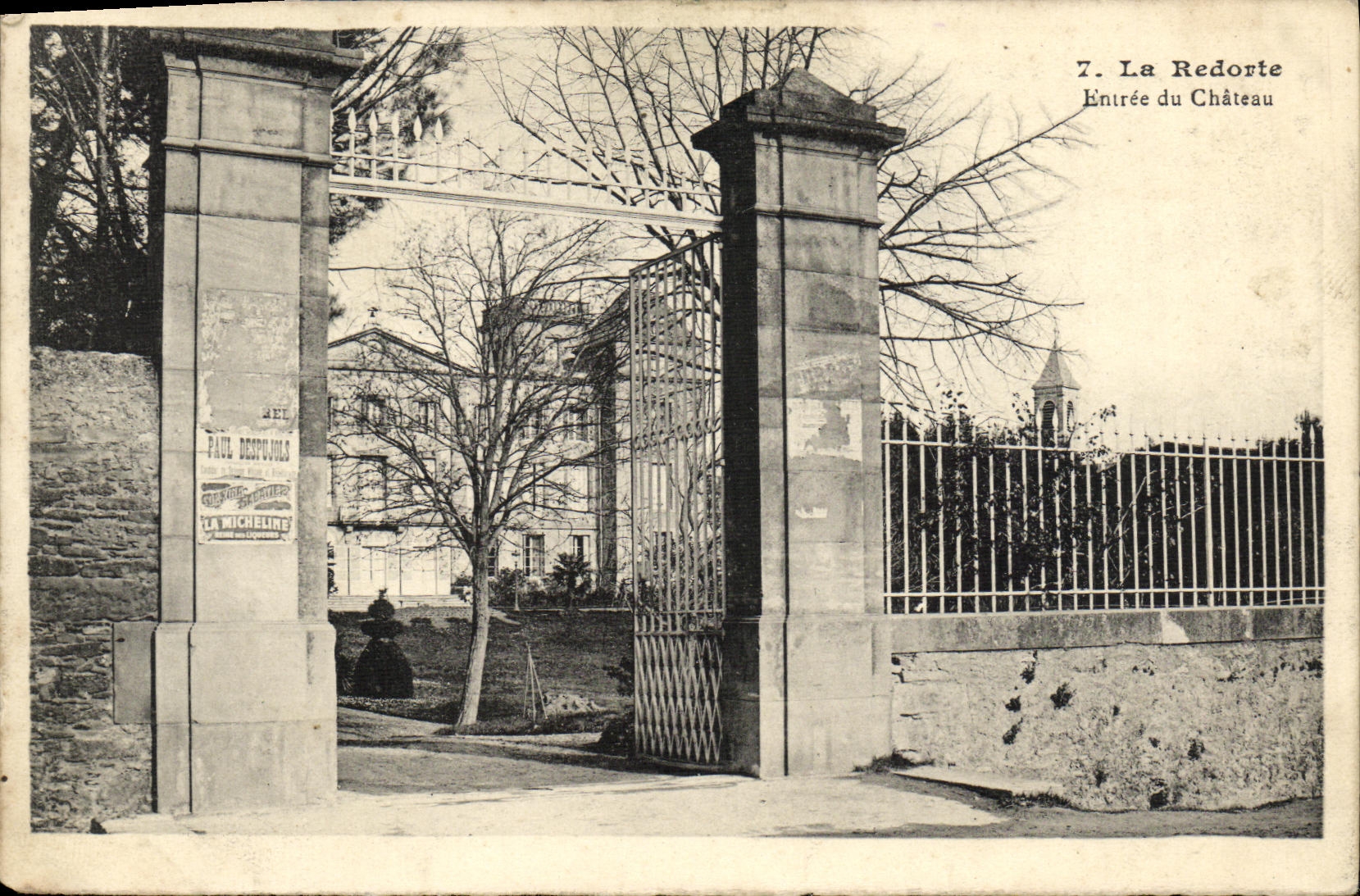 CPA La Redorte Entree Du Chateau