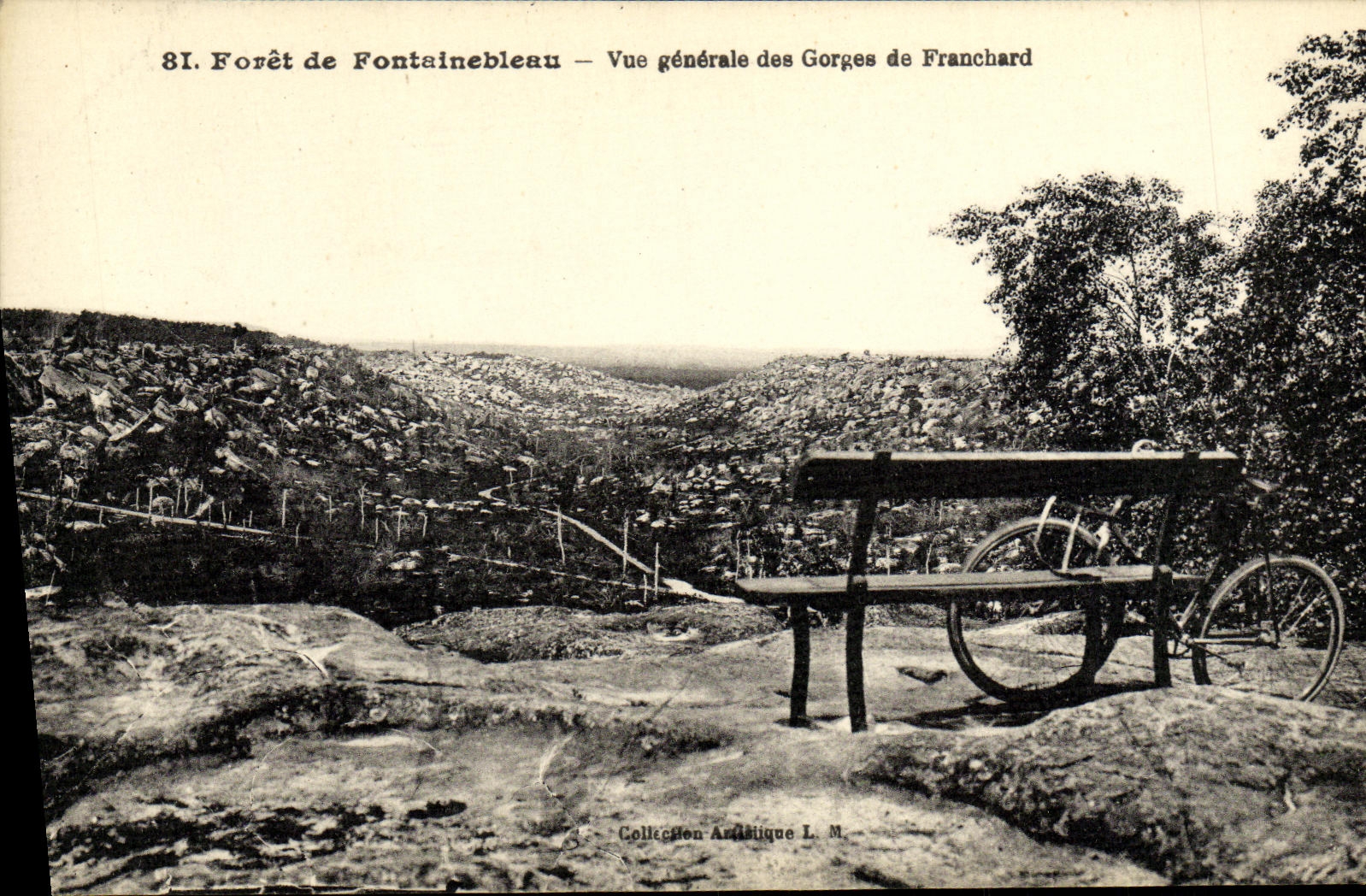 CPA Foret De Fontainebleau Vue generale des gorges de franchard Velo Cycle