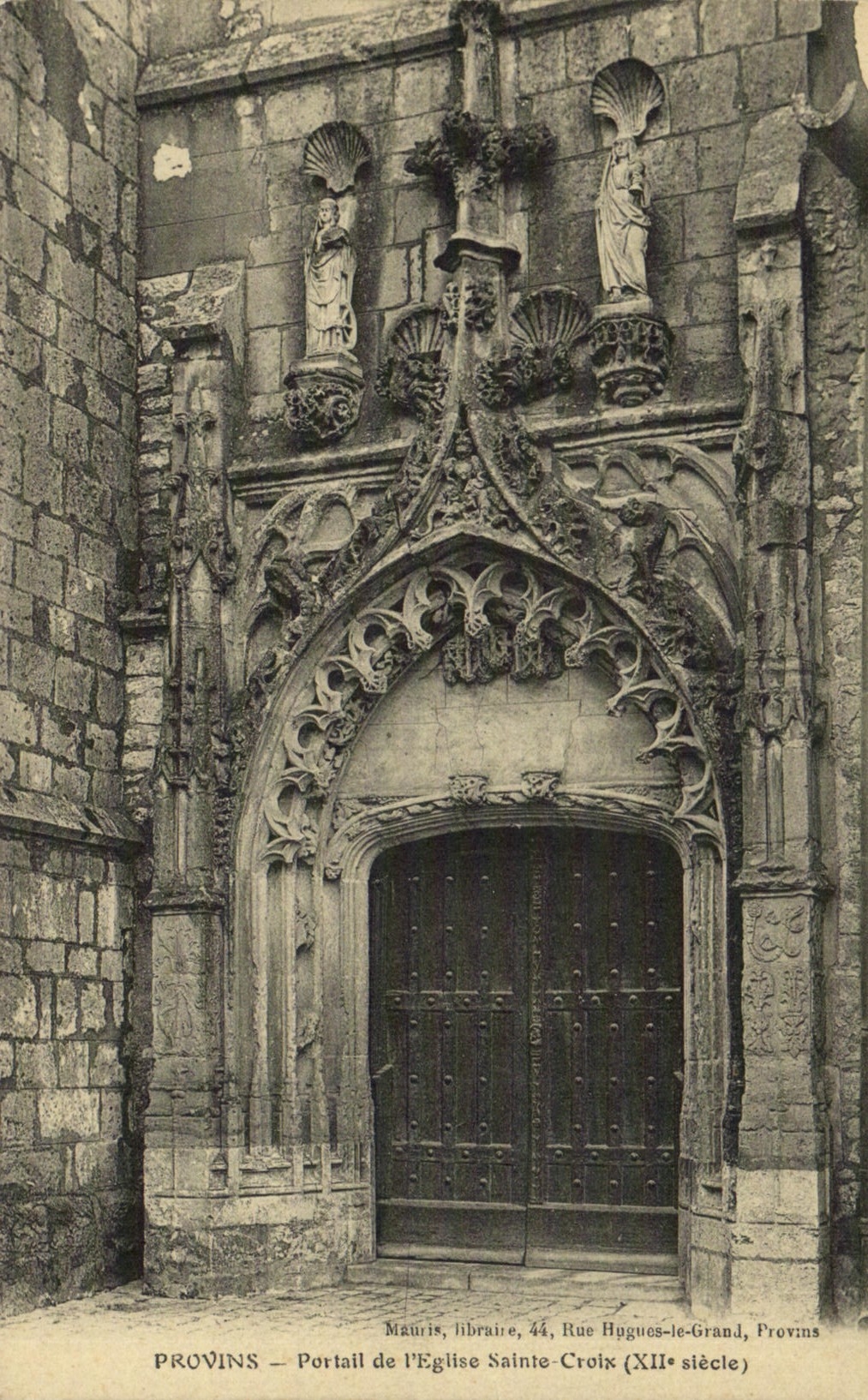 CPA Provins Portail De l'Eglise Sainte Croix