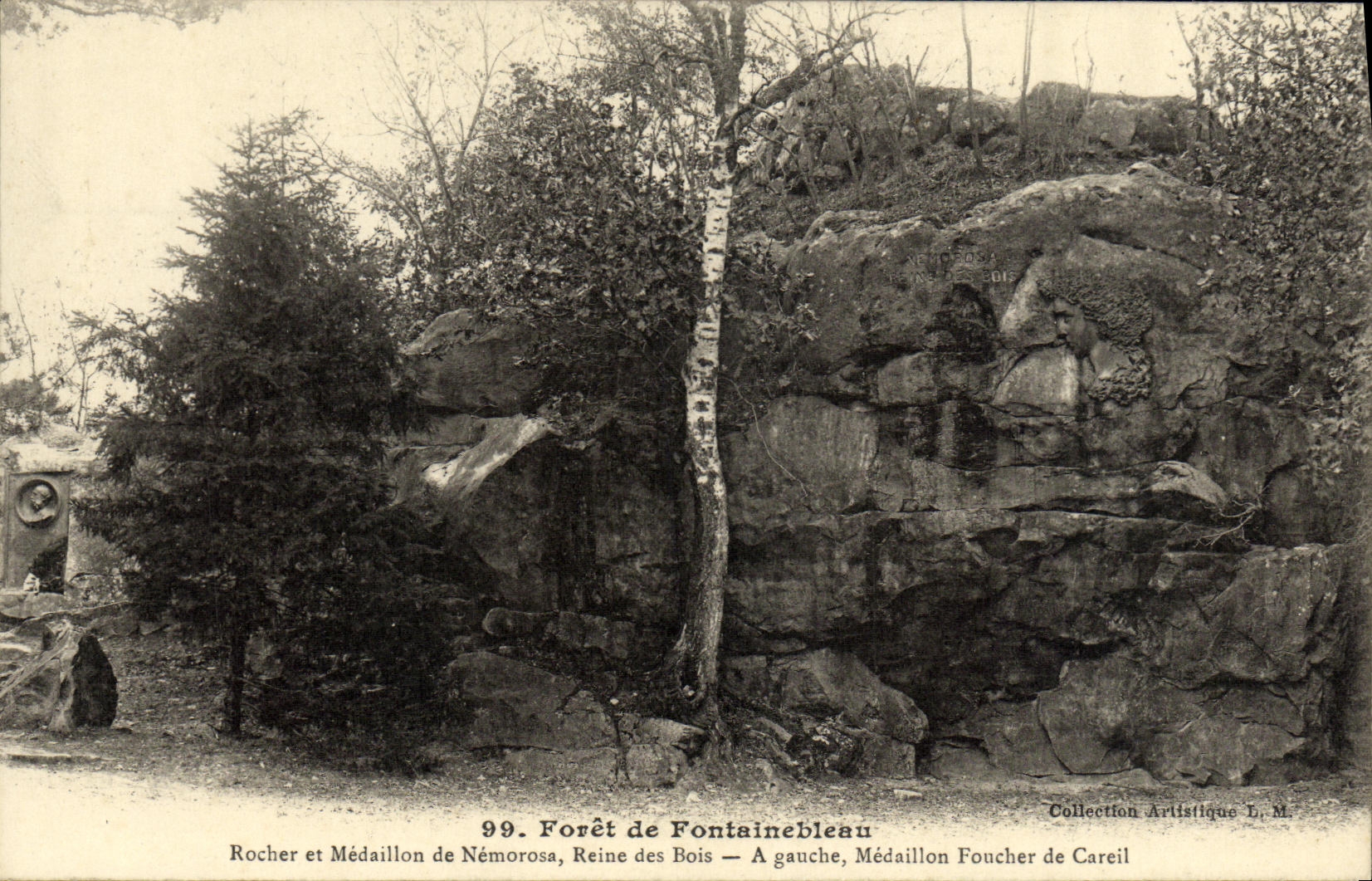 VINTAGE POSTCARD Drill De Fontainebleau rock and medallion of nemorosa queen of wood medallion Foucher de Careil