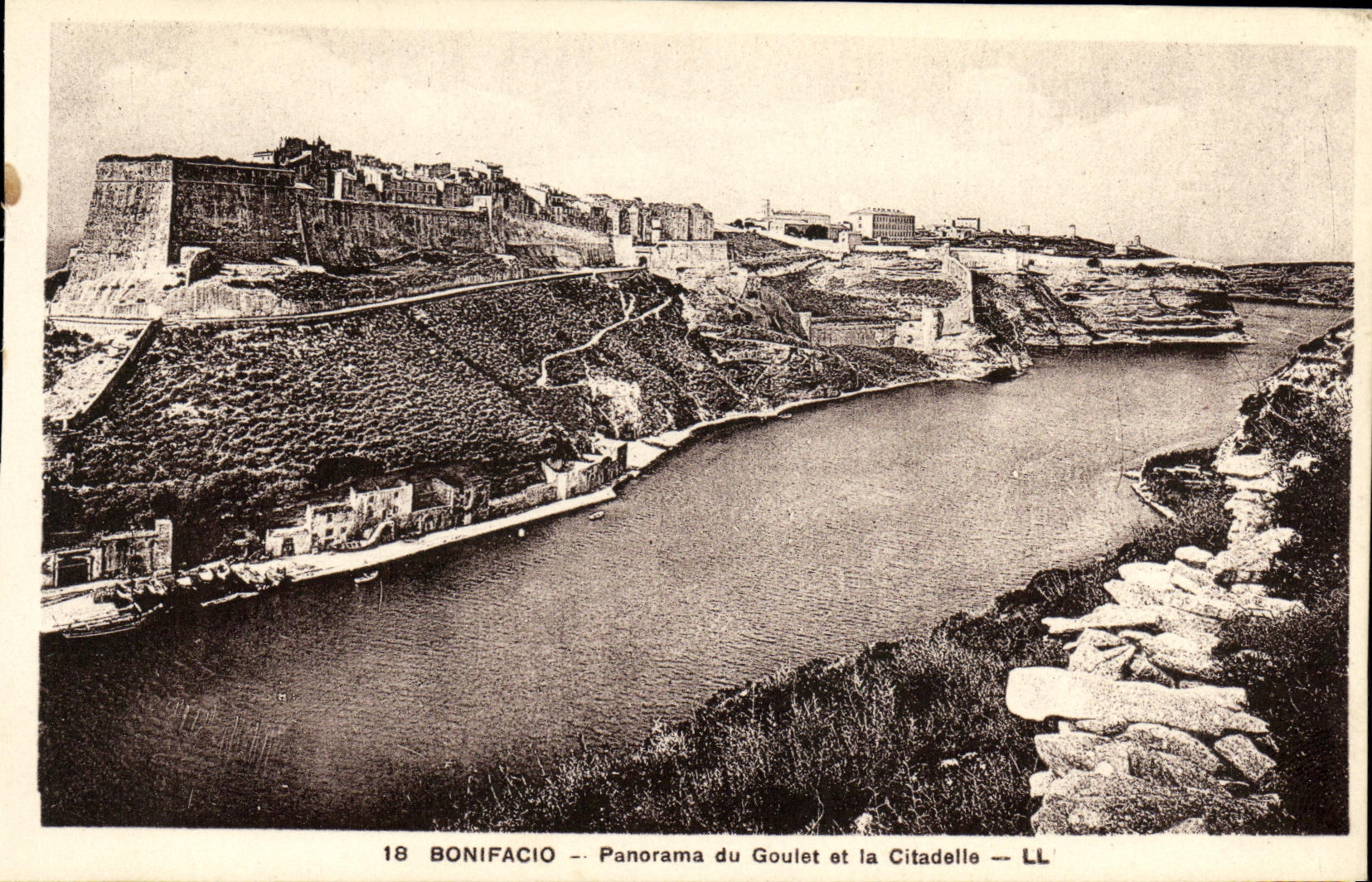 VINTAGE POSTCARD Bonifacio Panorama of the narrow part and the citadel