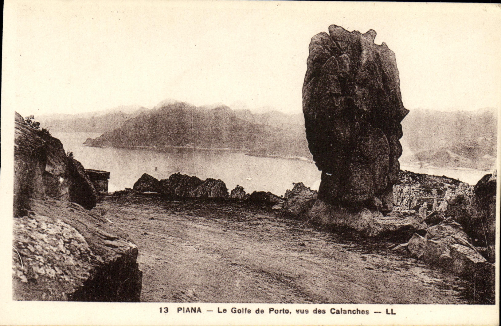 VINTAGE POSTCARD Piana the Gulf of Oporto seen of the creeks