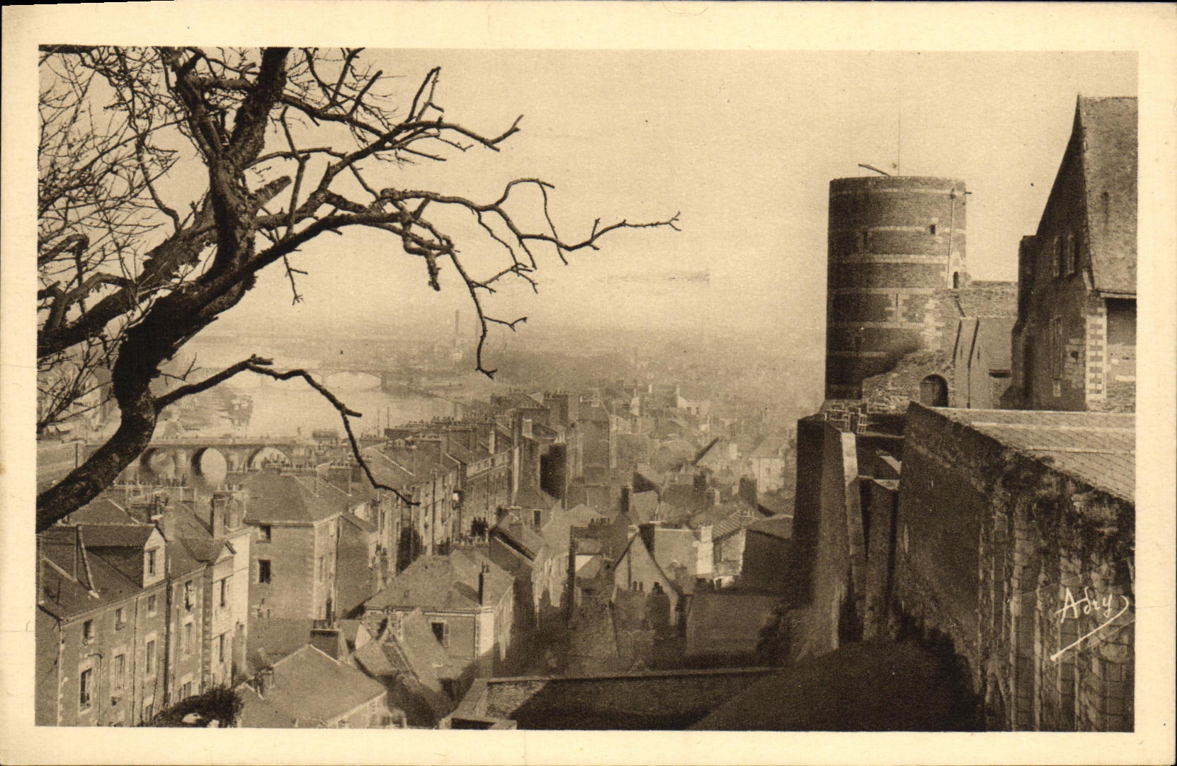 CPA Angers vue prise du chateau