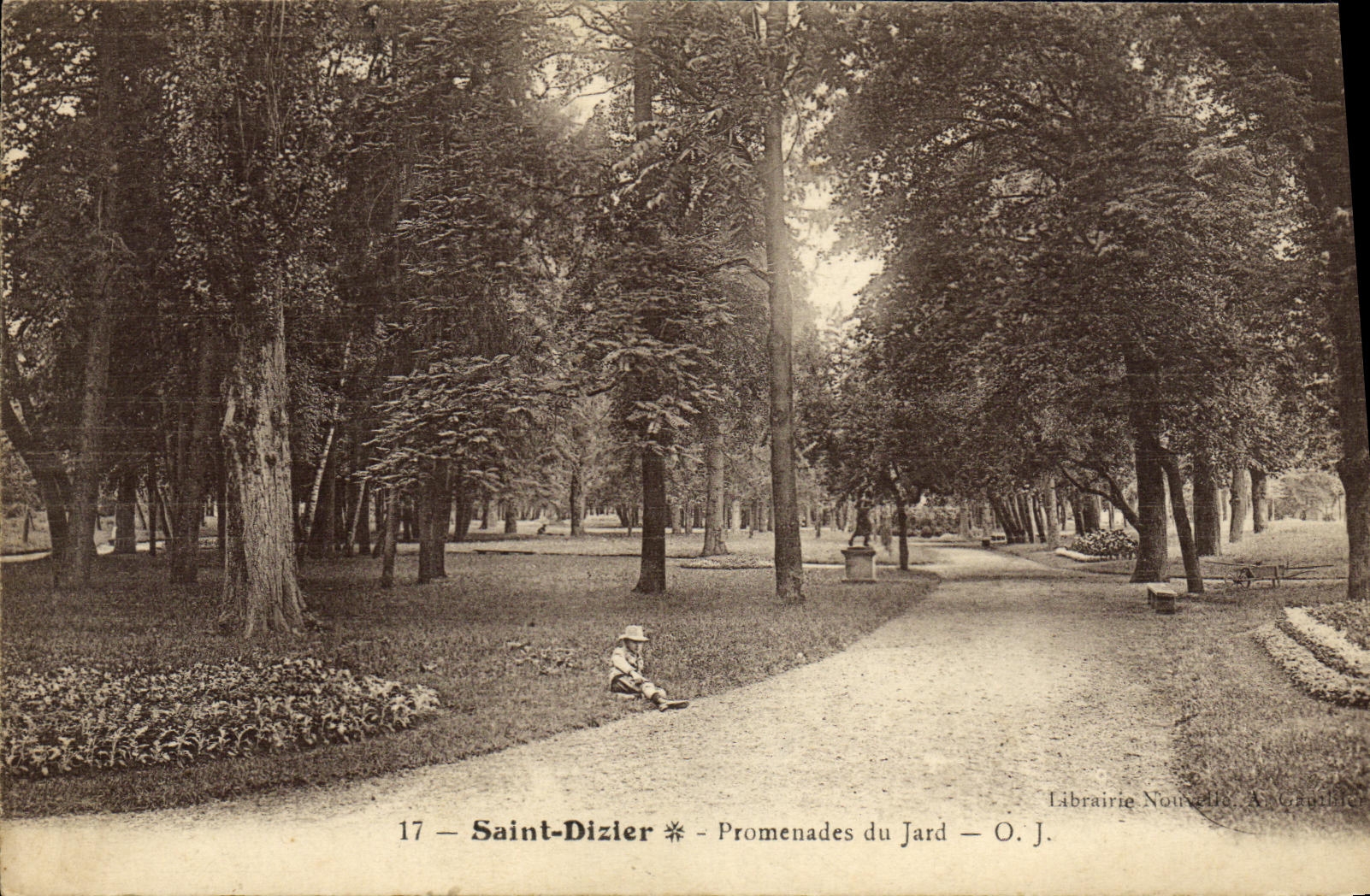 CPA Saint Dizier Promenades du jard