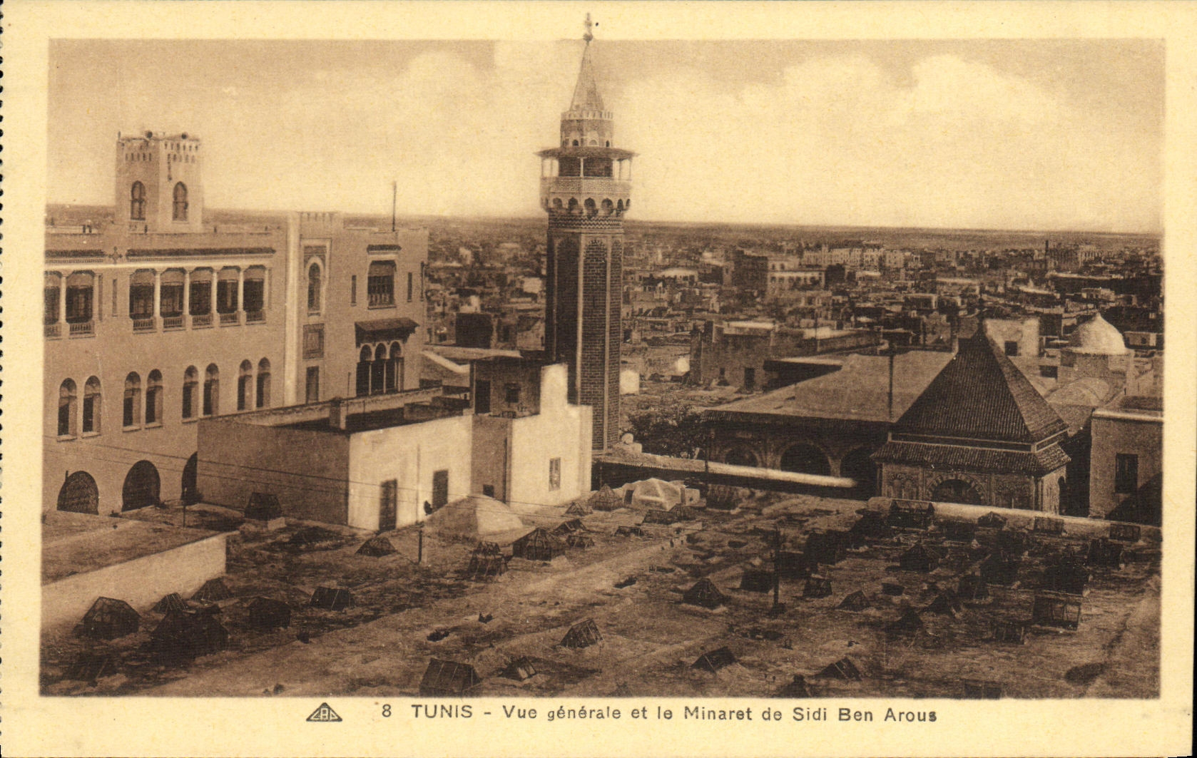 CPA Tunis vue generale et le minaret de Sidi Ben Arous