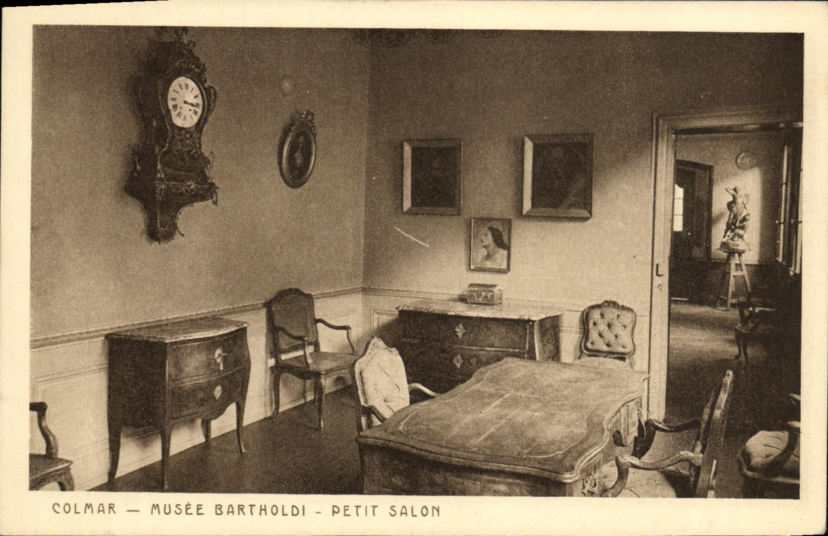 VINTAGE POSTCARD Colmar Bartholdi Museum Small Living room