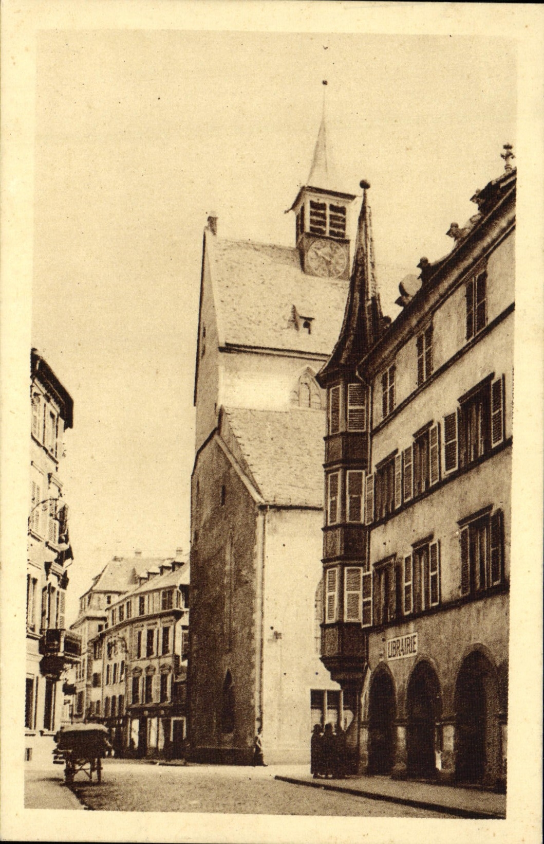 CPA Colmar Eglise protestante et anciens presbyteres