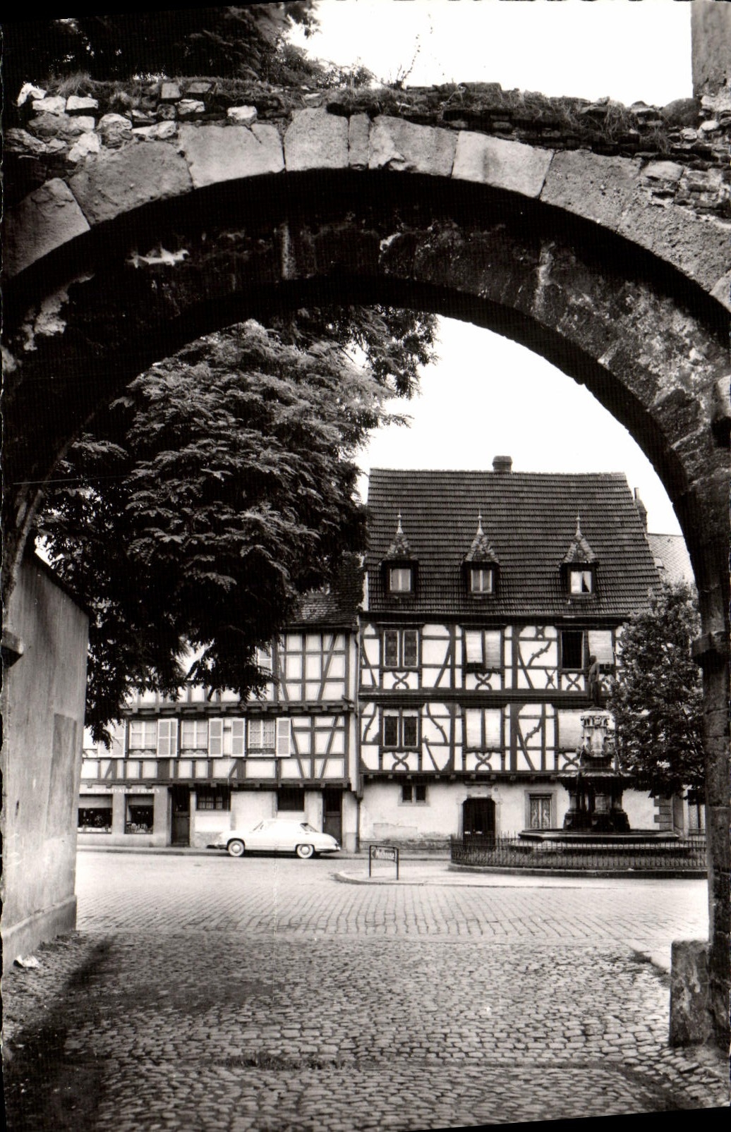 POSTAL MODERNA lugares de Colmar de las 6 montañas negras
