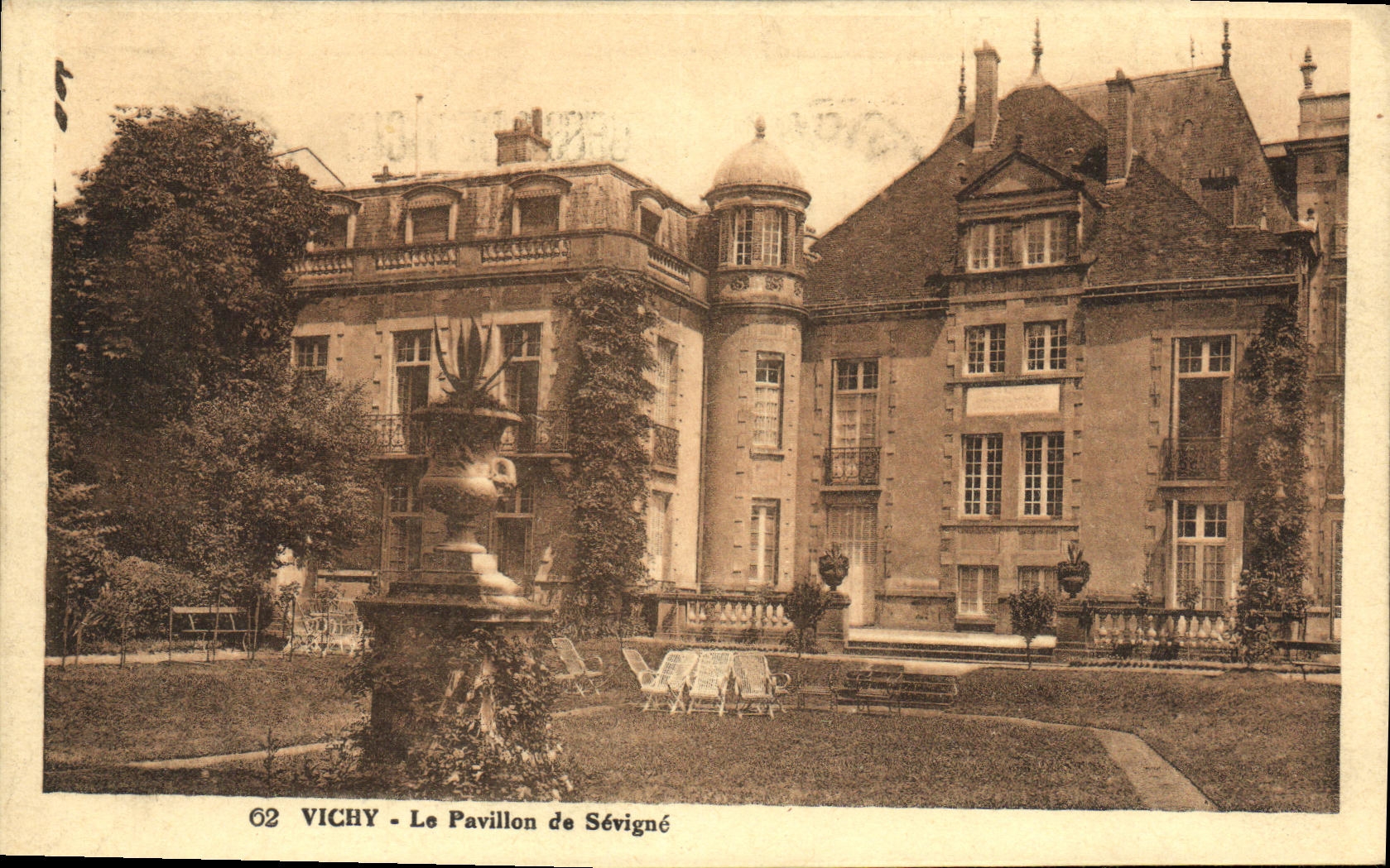 CPA Vichy Le Pavillon De Sevigne
