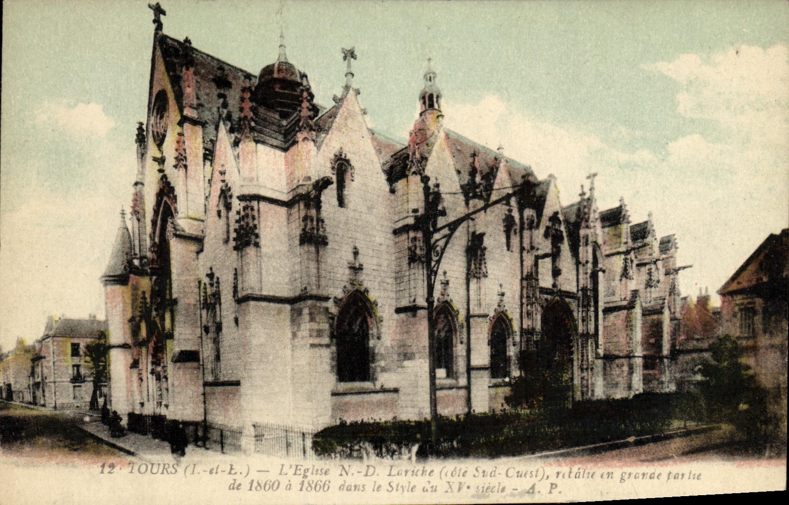 VINTAGE POSTCARD Tours the Church ND Leriche