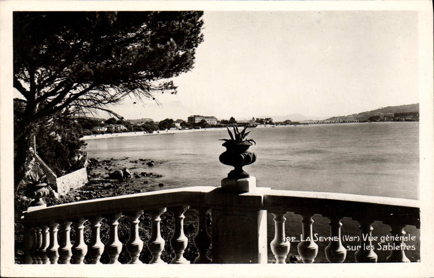 CPA La Seyne Vue Generale Sur les Sablettes