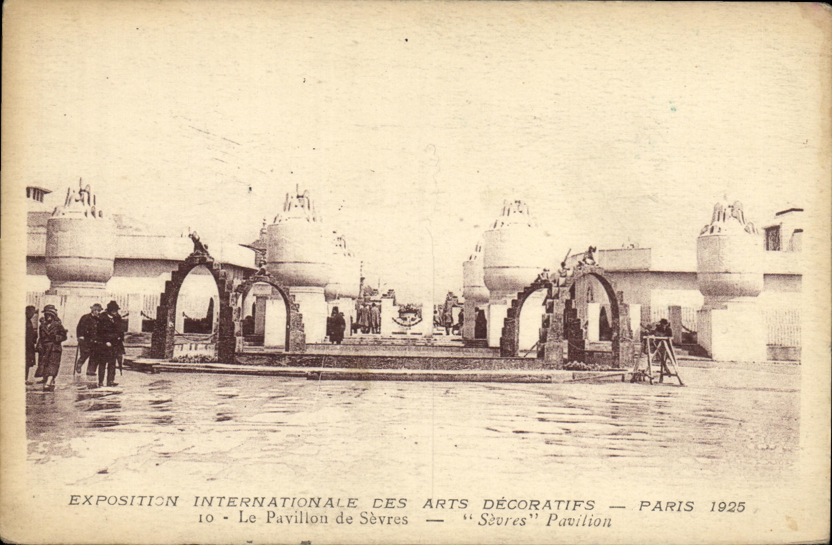 CPA Exposition Internationale Des Arts Decoratifs Paris Le Pavillon de sevres 1925 Sevres 