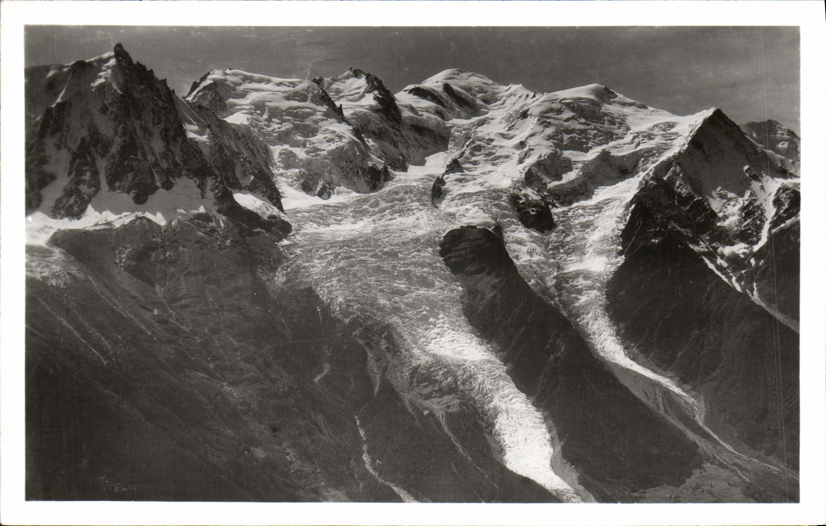 VINTAGE POSTCARD Chamonix Solid mass Of Mont Blanc