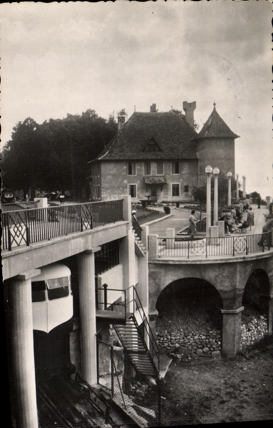 CPA Thonon Les Bains Le Funiculaire 