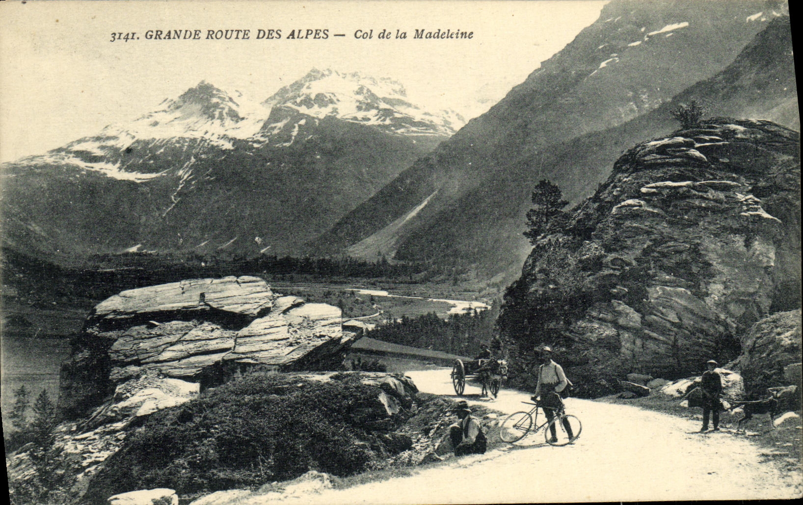 VINTAGE POSTCARD Main road Of the Alps Collar Of Madeline