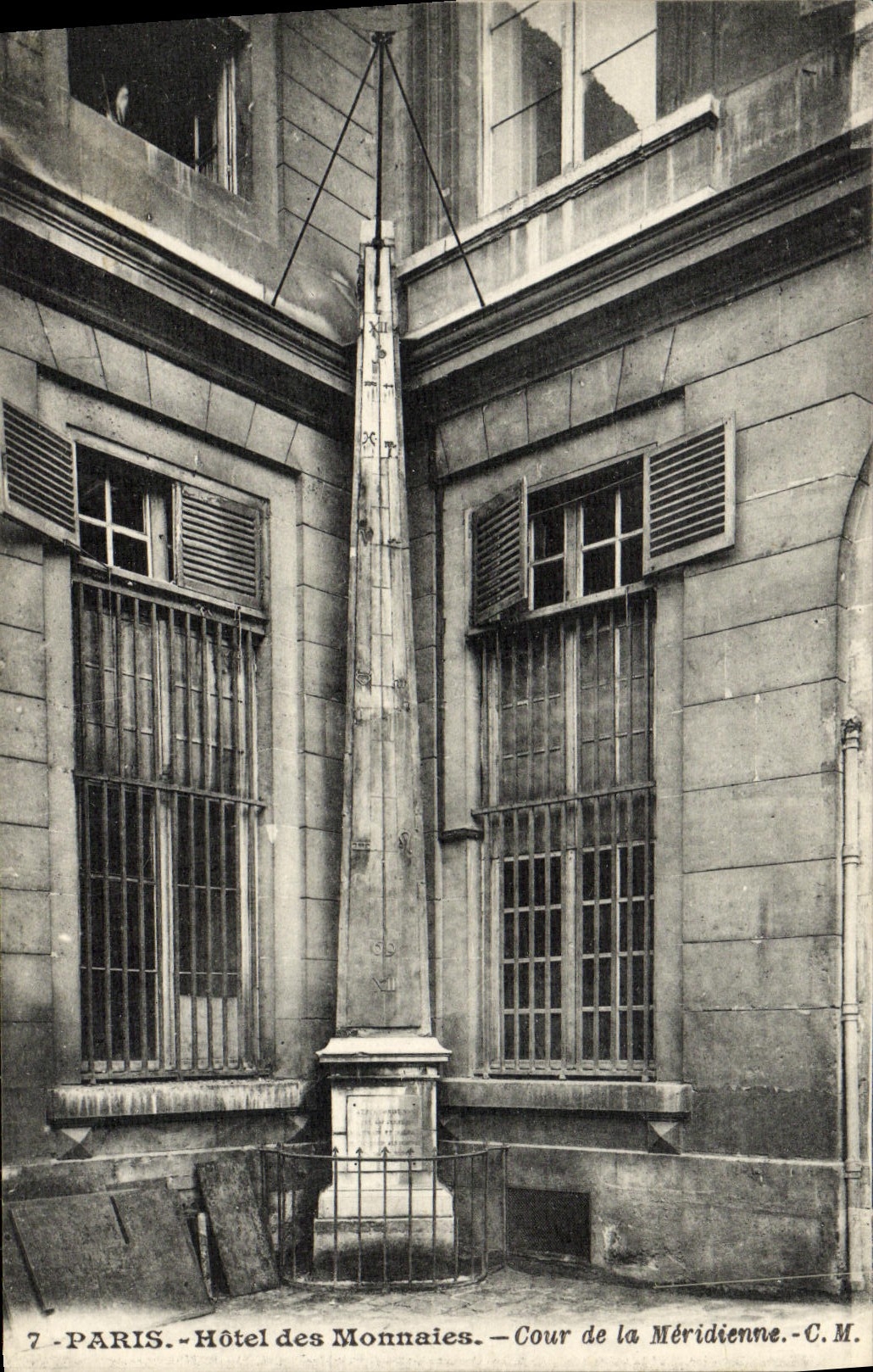 CPA Paris Hotel Des Monnaies Cour De La Meridienne
