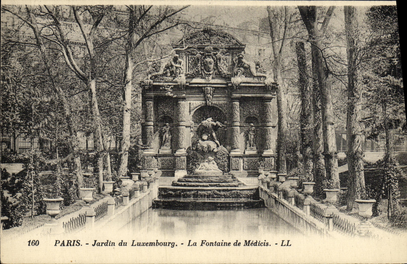 CPA Paris Jardin Du Luxembourg La Fontaine De Medicis