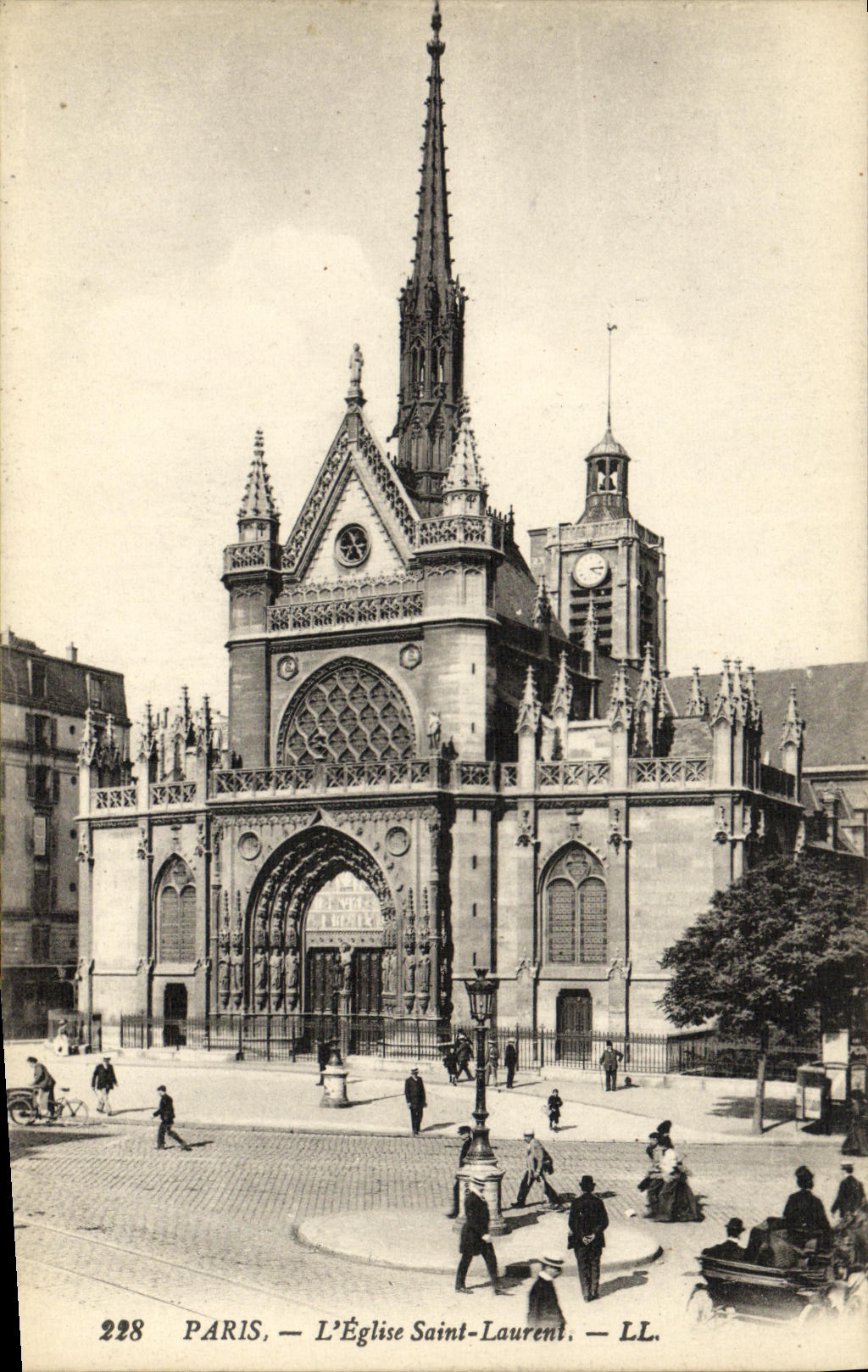 CPA Paris L'Eglise Saint Laurent