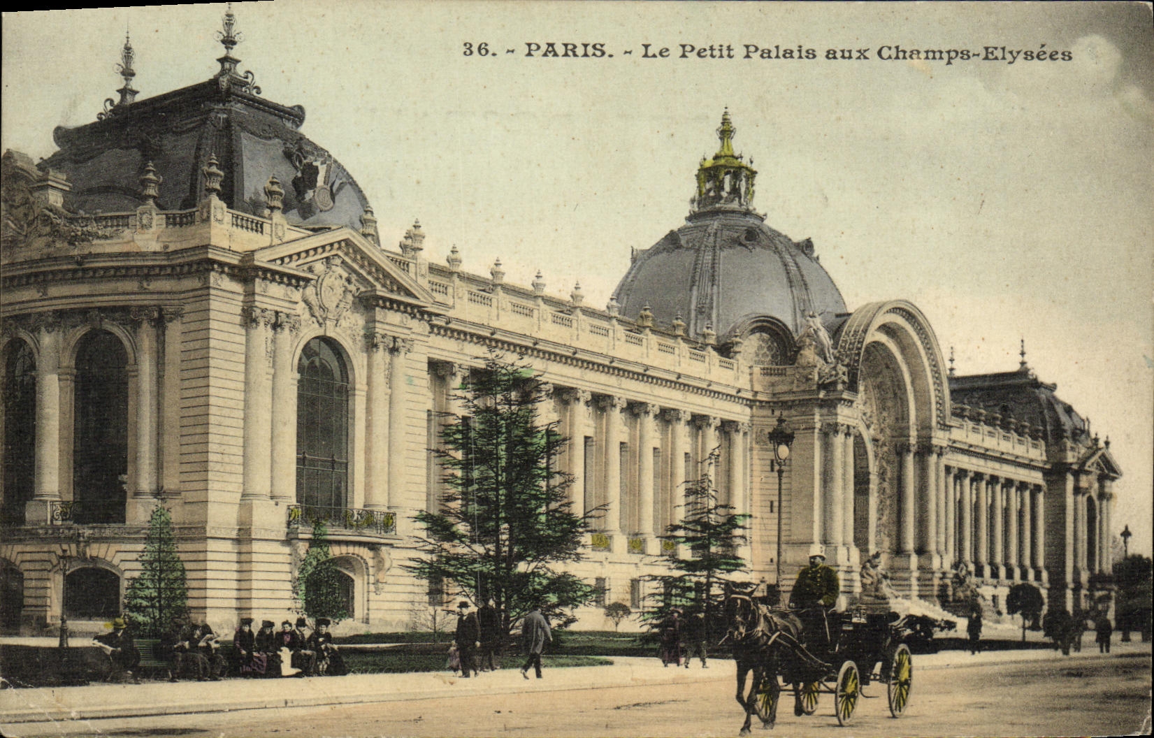 CPA Paris Le Petit Palais Aux Champs Elysees
