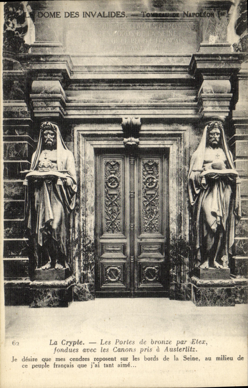 CPA Paris Notre Dame Des Invalides La crypte Les portes de bronze par Etex fondues avec les canons pris a Austerlitz
