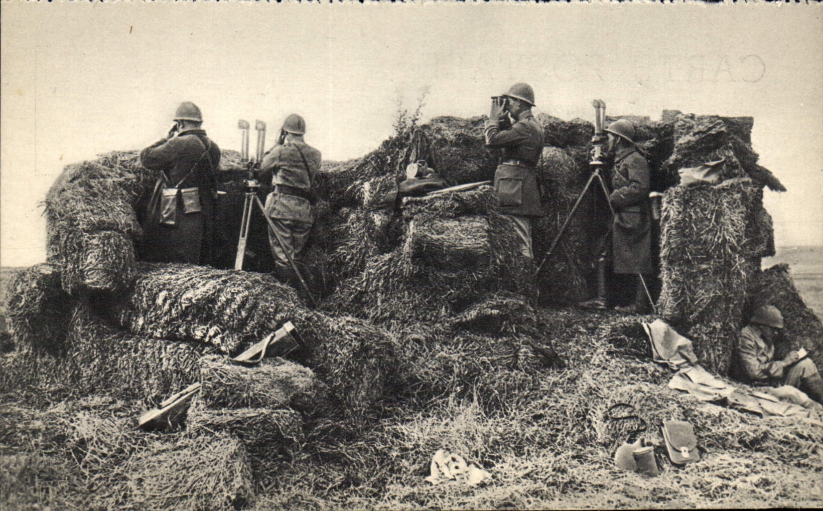 POSTAL MODERNA poste de observación de las operaciones de Militaria de la artillería