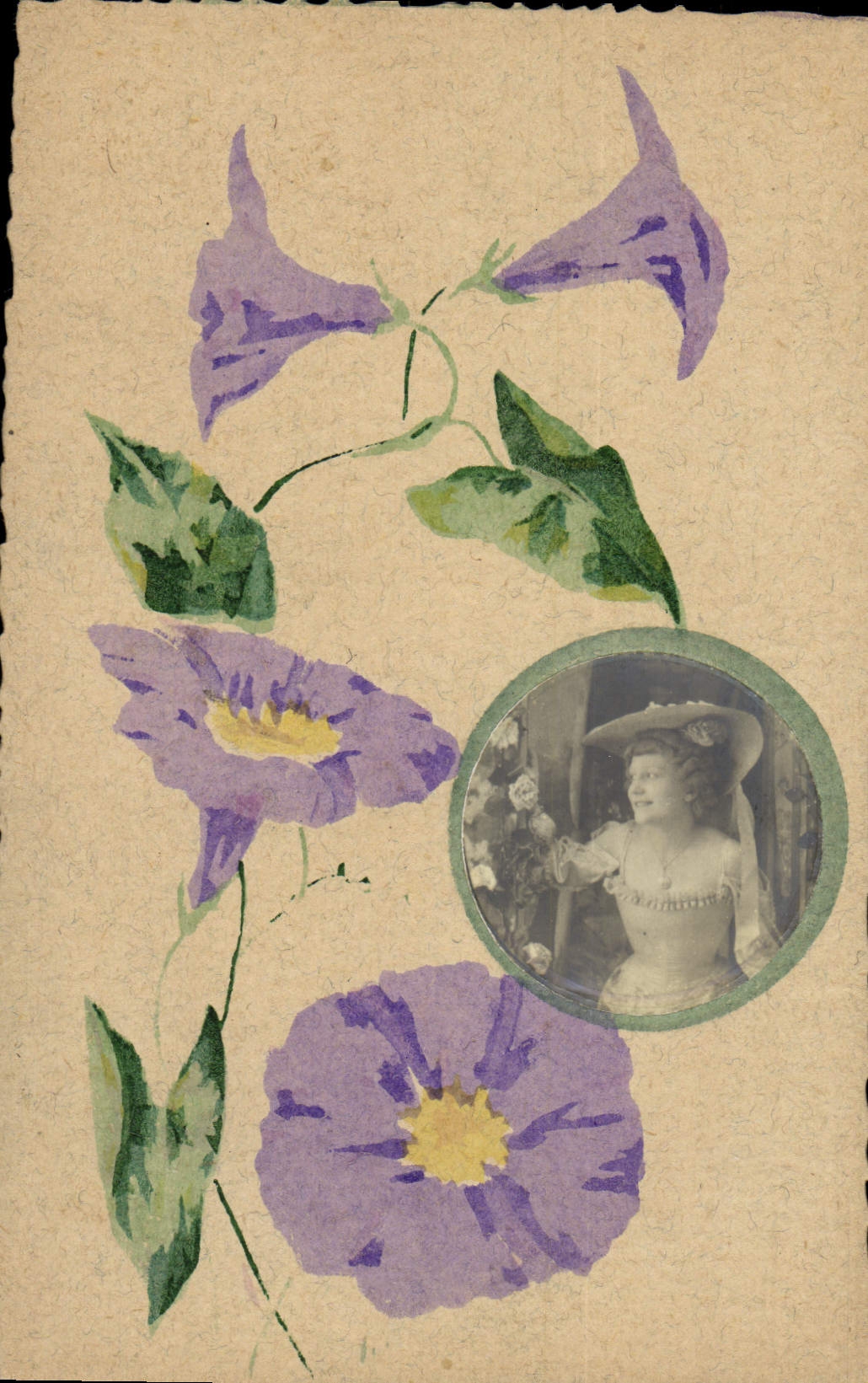 CPA Fantaisie Fleurs Femme 