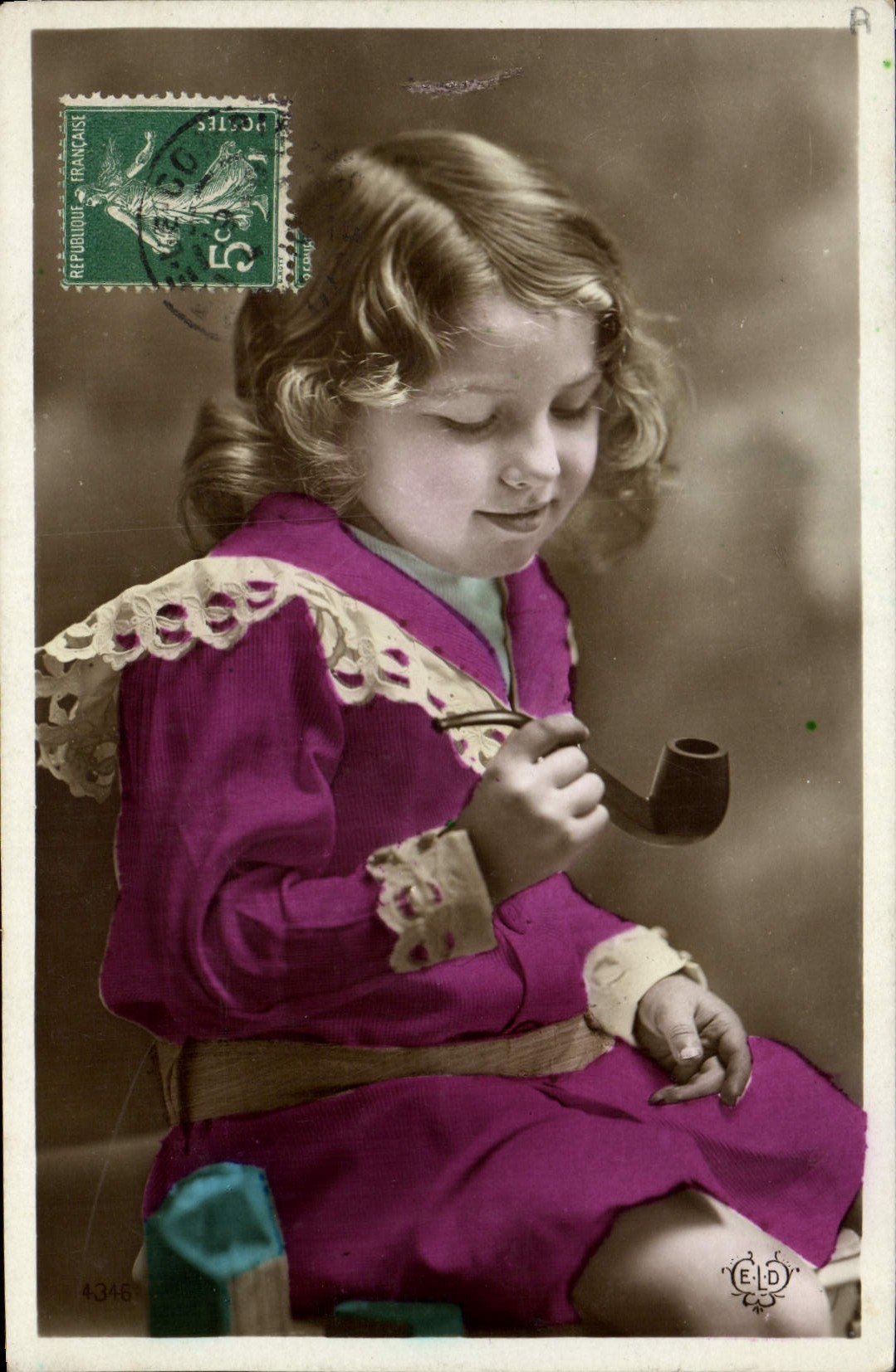 CPA Fantaisie Enfant Pipe