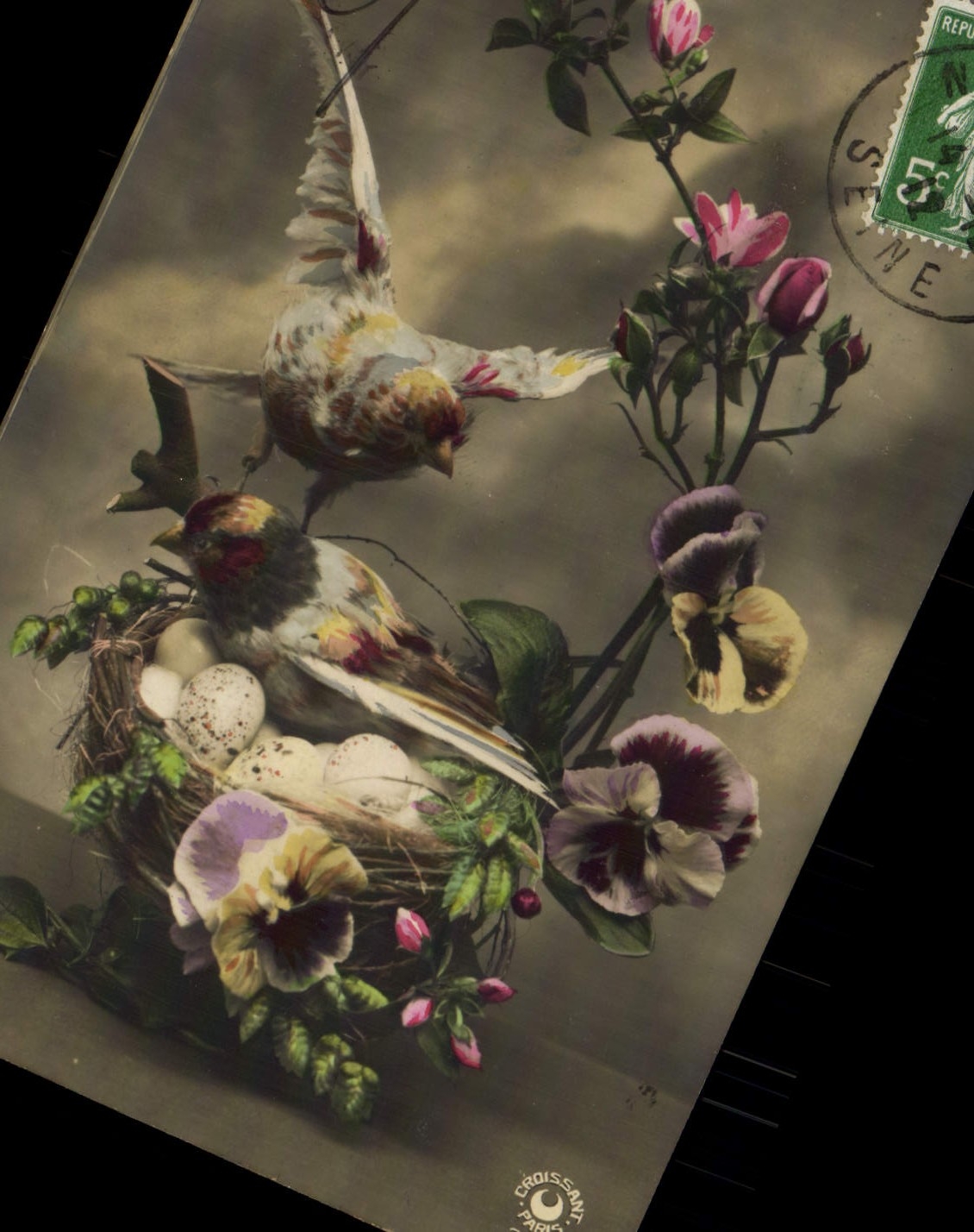 CPA Fantaisie Fleurs Oiseau 