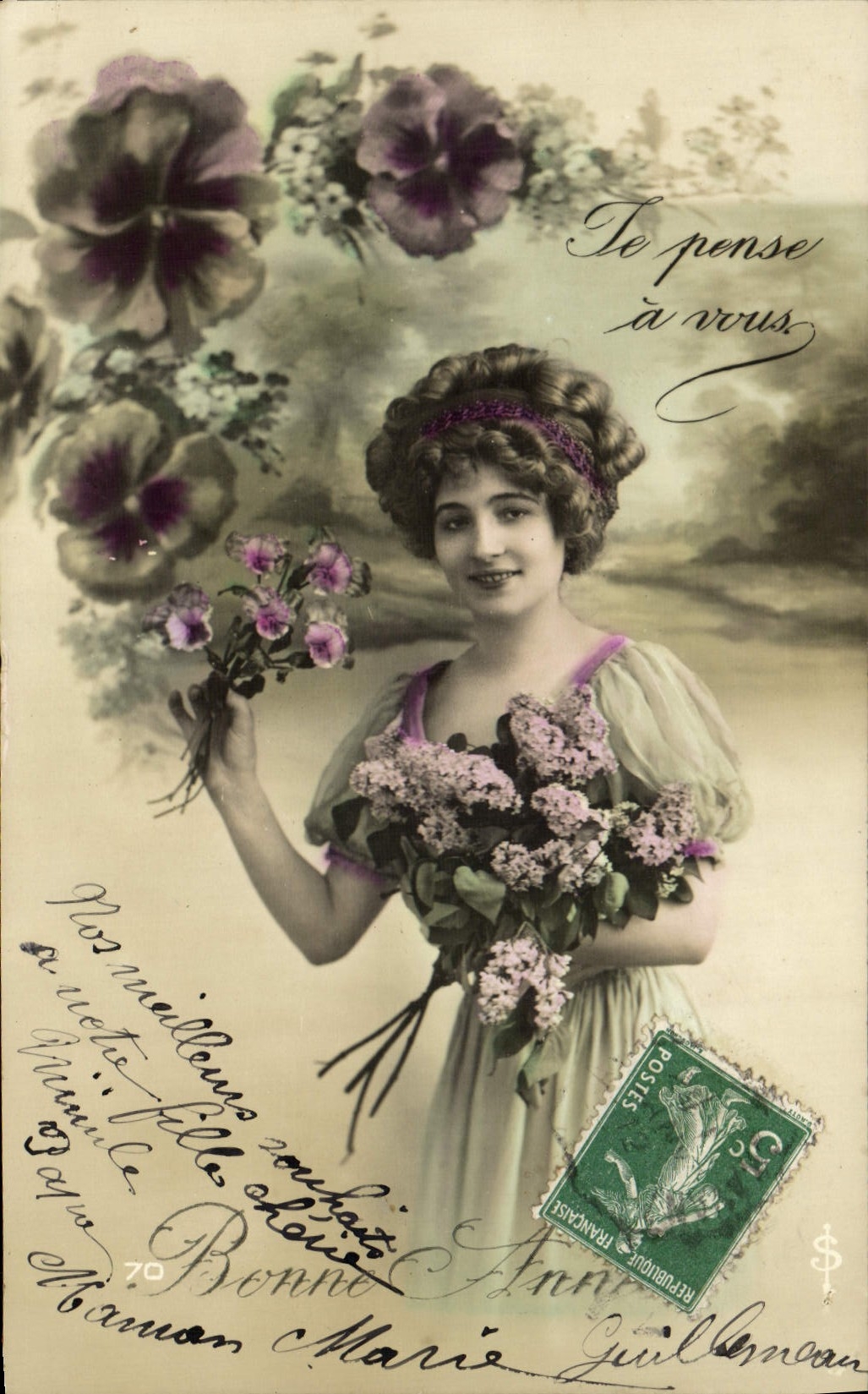 CPA Fantaisie Bonne Annee Femme