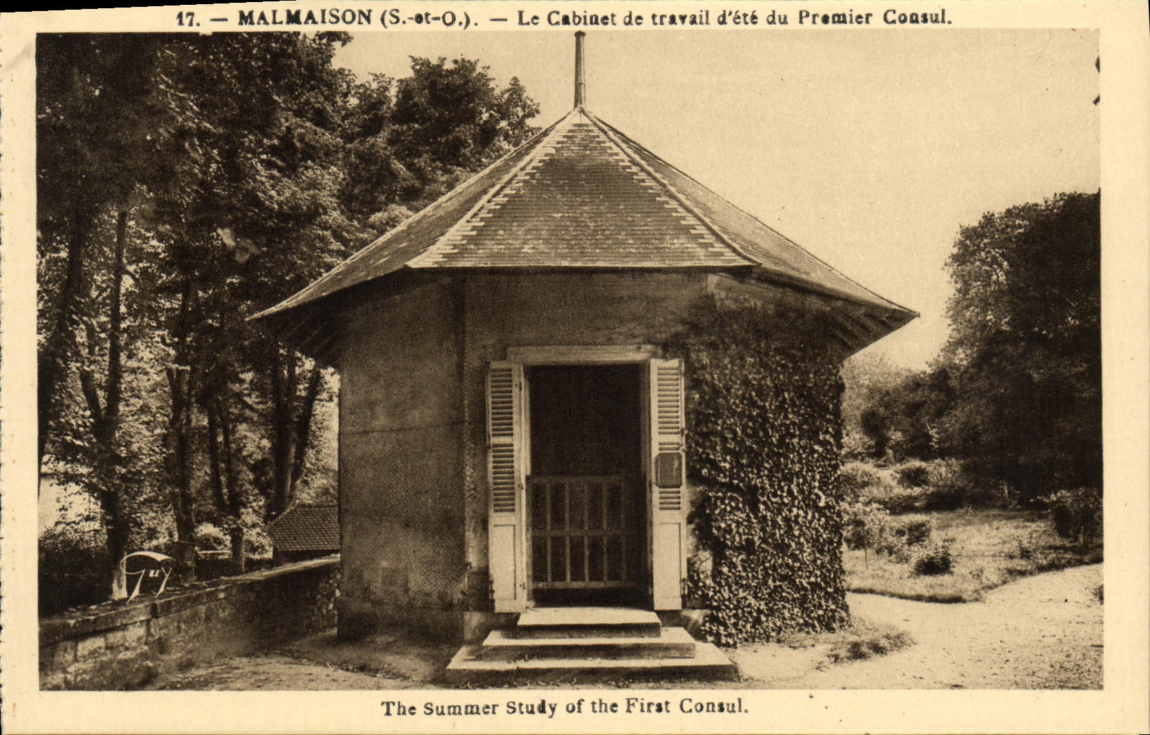 VINTAGE POSTCARD Malmaison the study of the first consul