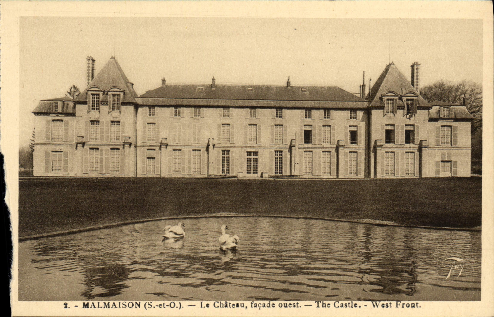 CPA Malmaison Le Chateau facade ouest