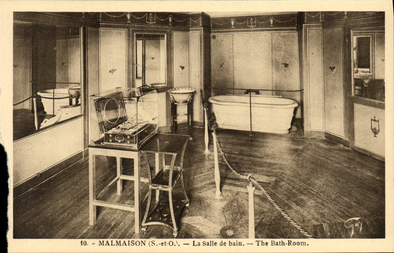 CPA Malmaison La Salle de bain