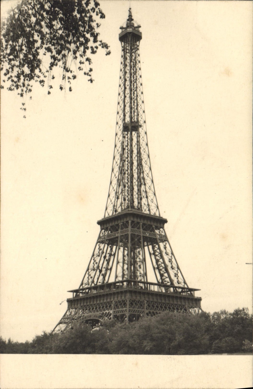 CPA Paris Tour Eiffel