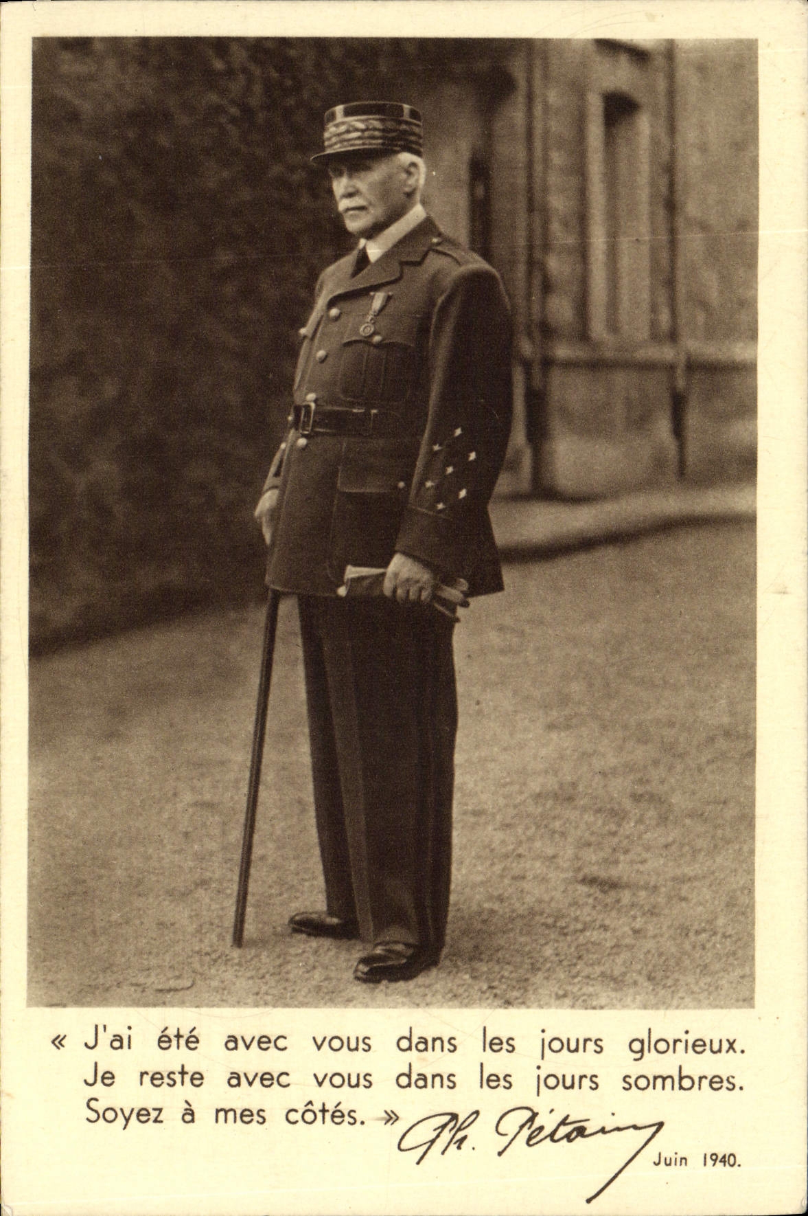 POSTAL de la VENDIMIA estaba con usted en los días gloriosos Petain Militaria