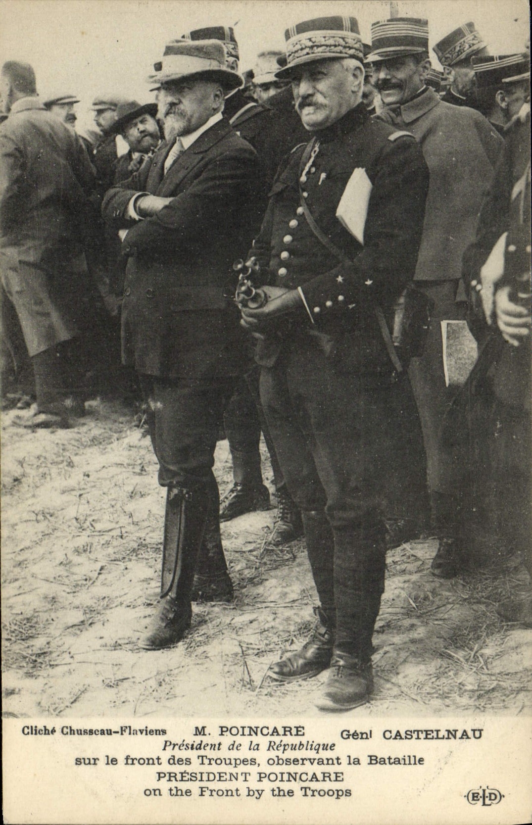 VINTAGE POSTCARD Mr. Poincare Genl Castelanau on the face of the Militaria troops