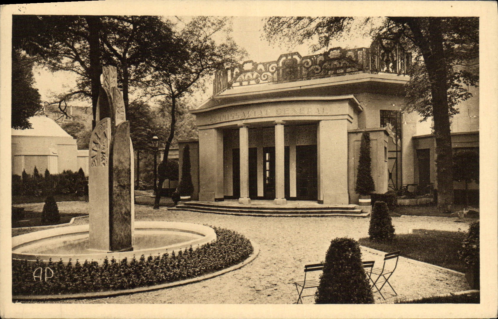CPA Paris Exposition des Arts Decoratifs Pavillon du Commissariat General