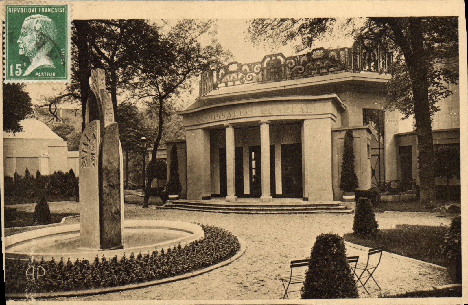 CPA Paris Exposition des Arts Decoratifs Pavillon du Commissariat General