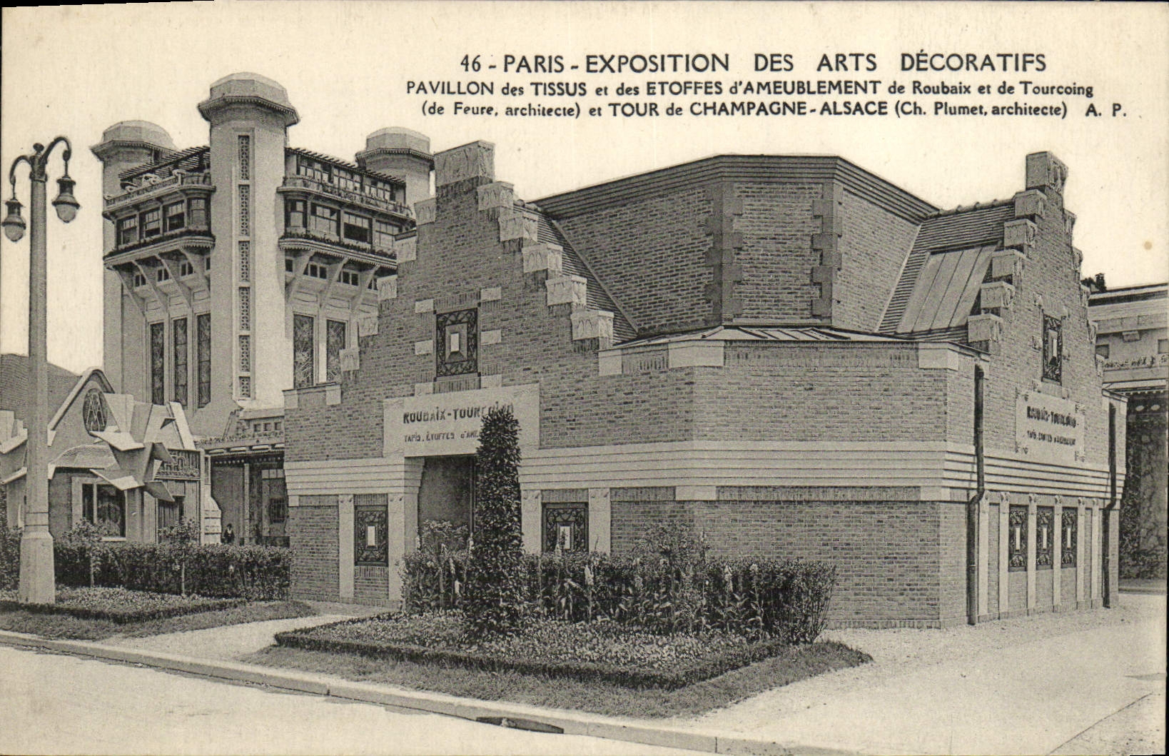 CPA Paris Exposition des Arts Decoratifs Pavillon des tissus et etoffes d'ameublement Roubaix Tourcoing tour Champagne
