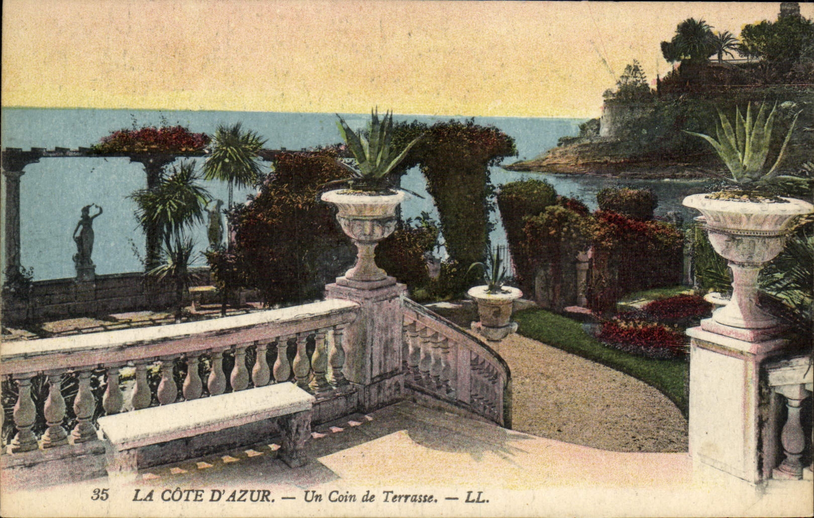 CPA La Cote D'Azur Un Coin de Terrasse