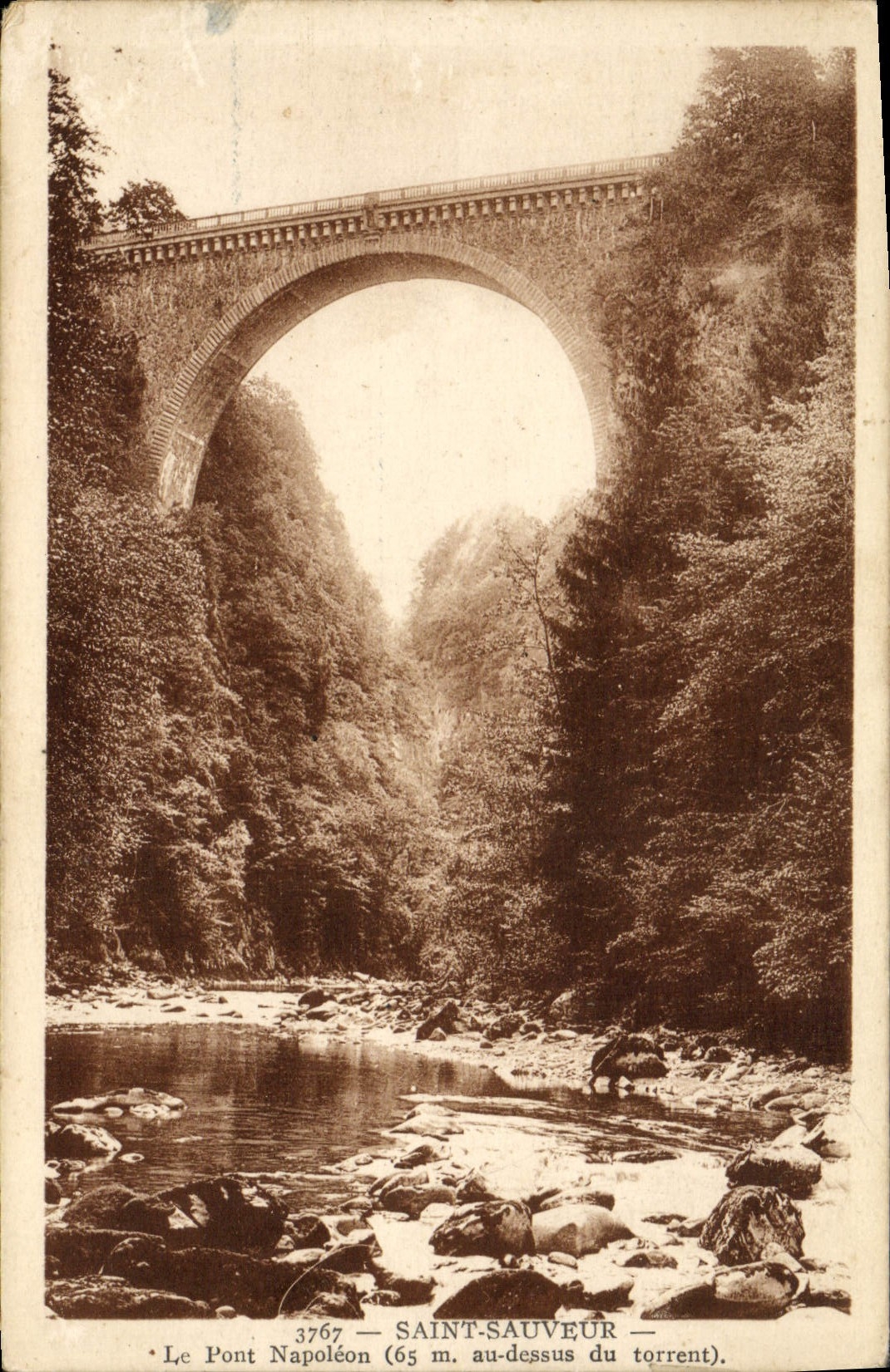 CPA Saint Sauveur Le Pont Napoleon 