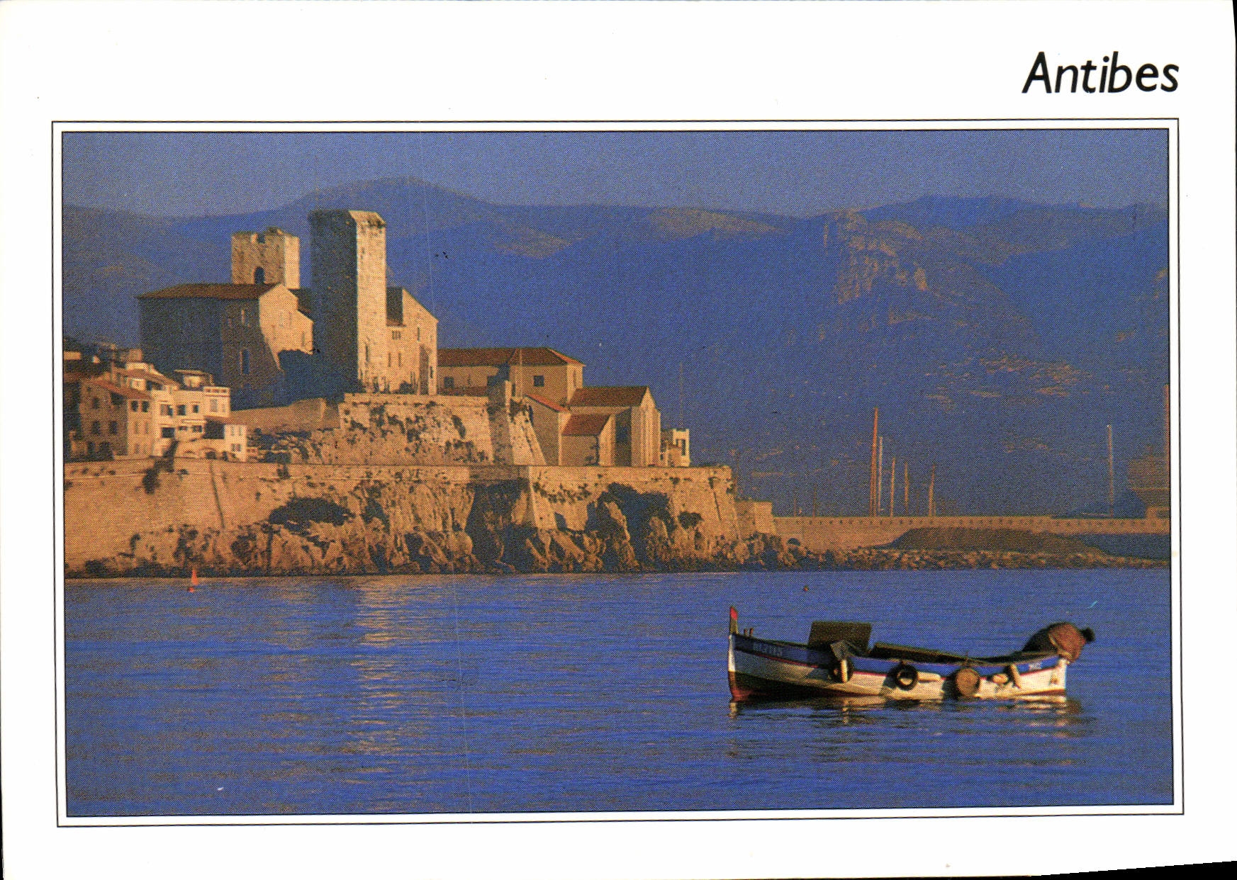 MODERN CARD Antibes Dimensions Azure the old city