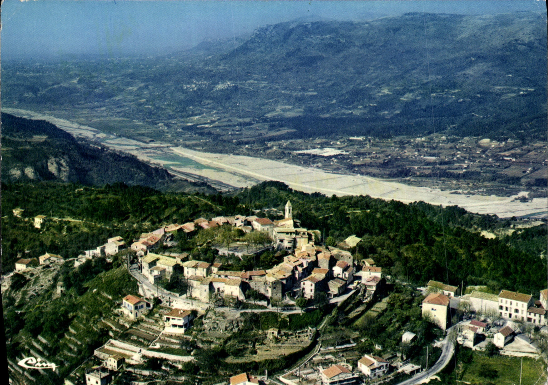 POSTAL MODERNA opinión de Aspremont