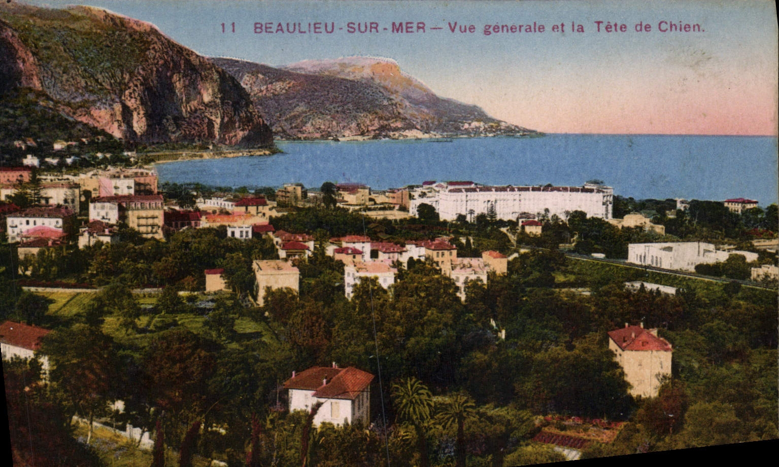 MODERN CARD Beaulieu On Sea View and the Head of Dog