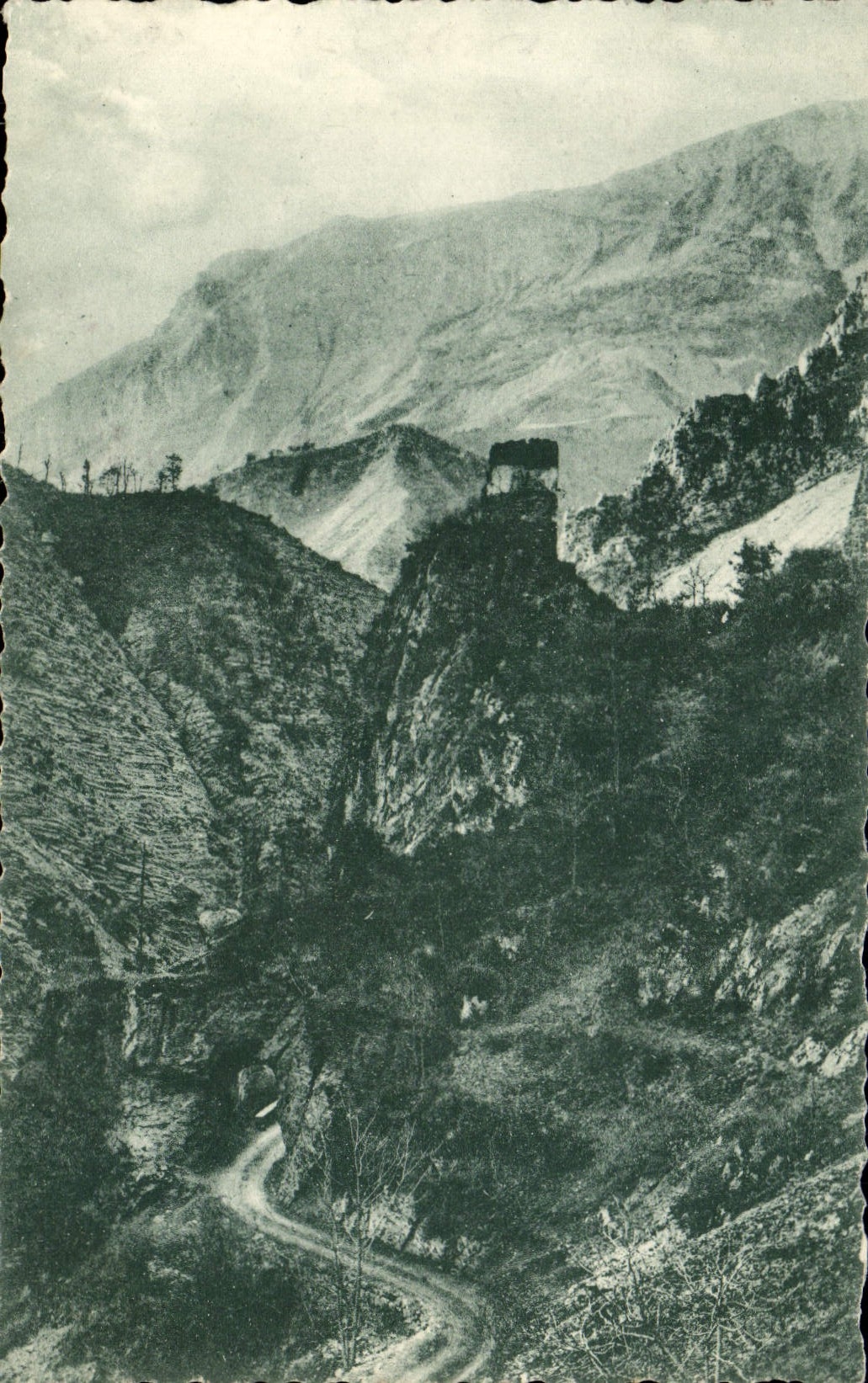 CPA Beuil Gorges du Cians et la Route de