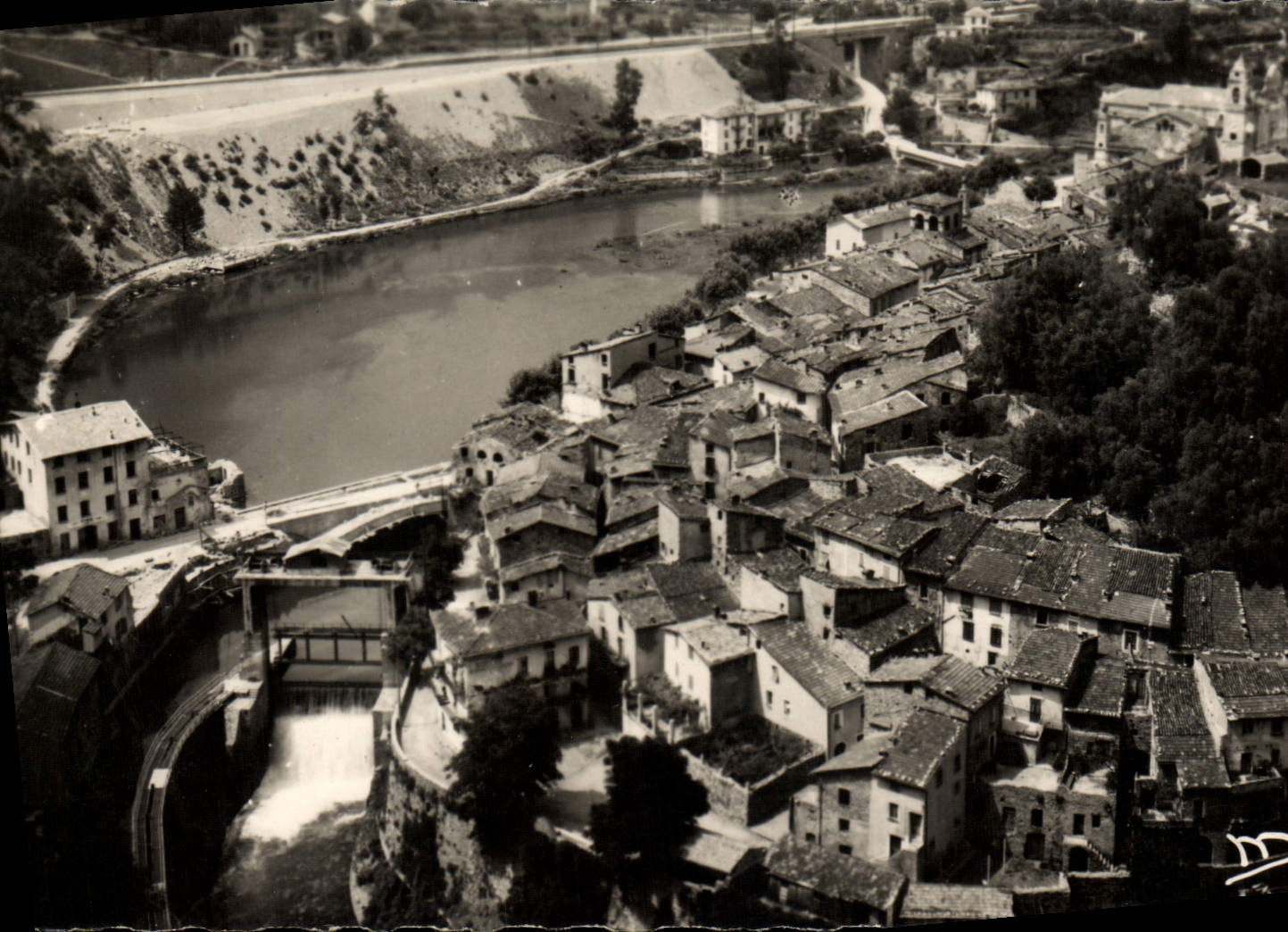 MODERN CARD Breil On Roya View